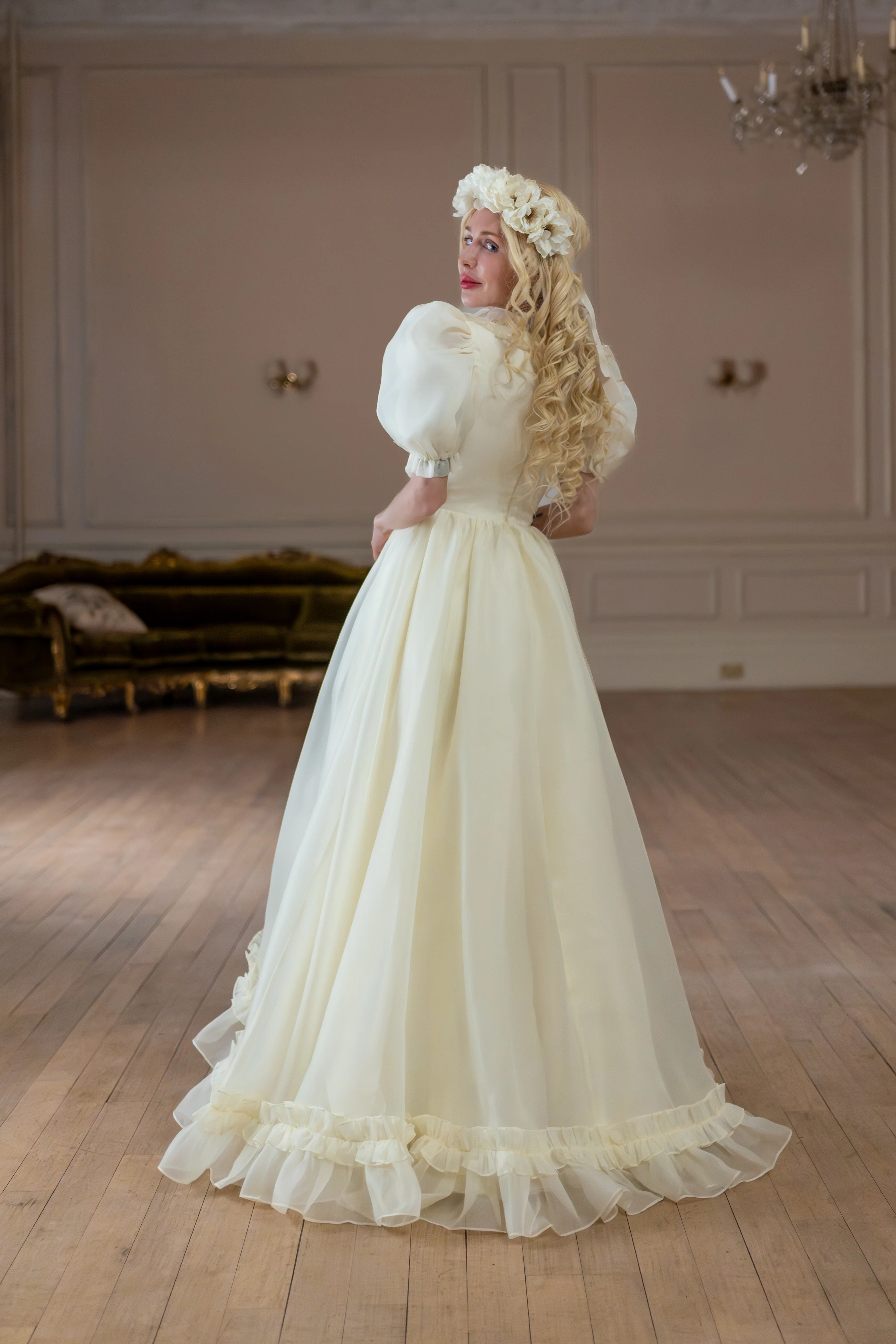 Angelic Kisses Duchess Gown - Image 9