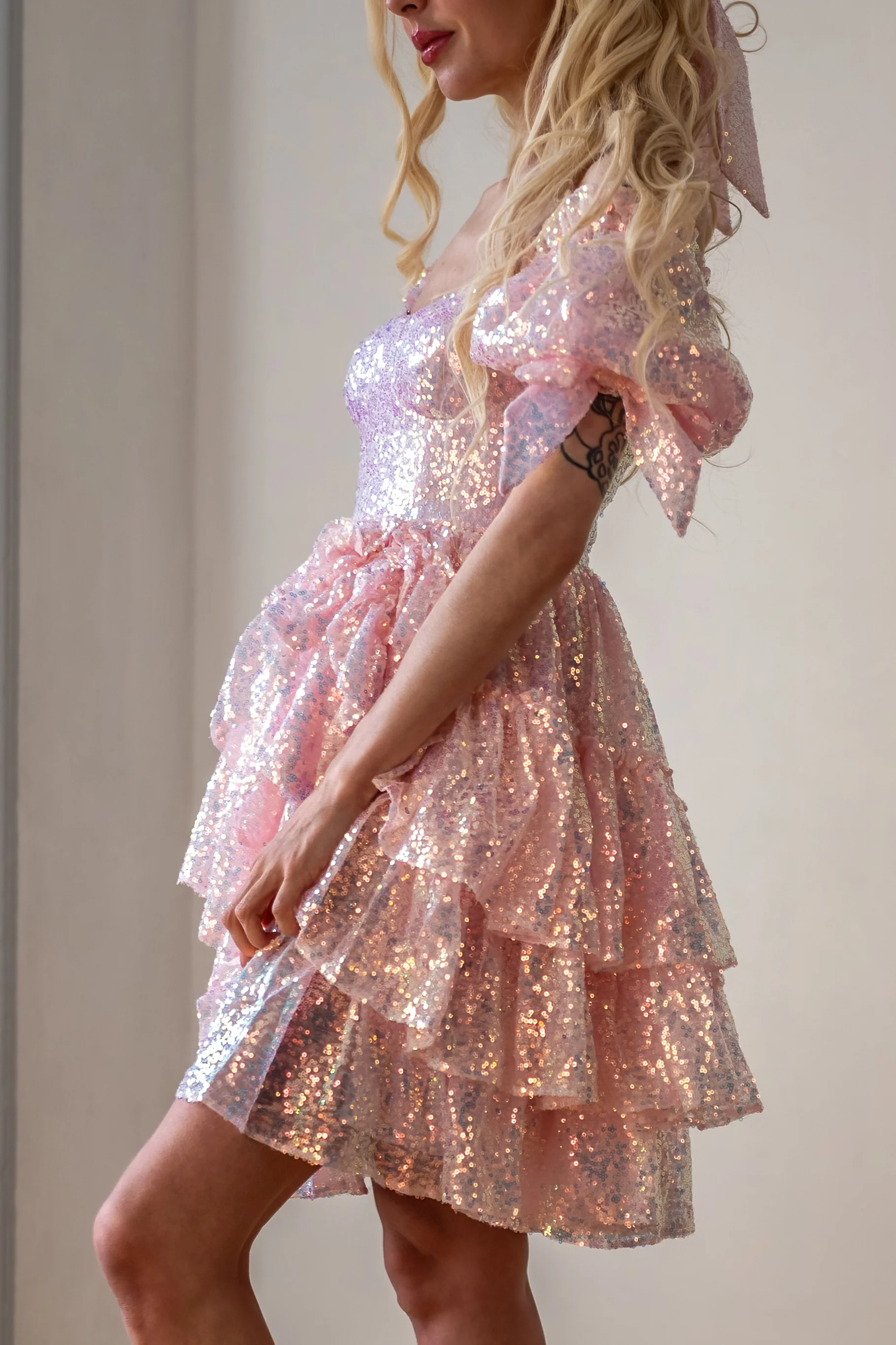 Aphrodite's Kiss Damsel Dress - Image 11