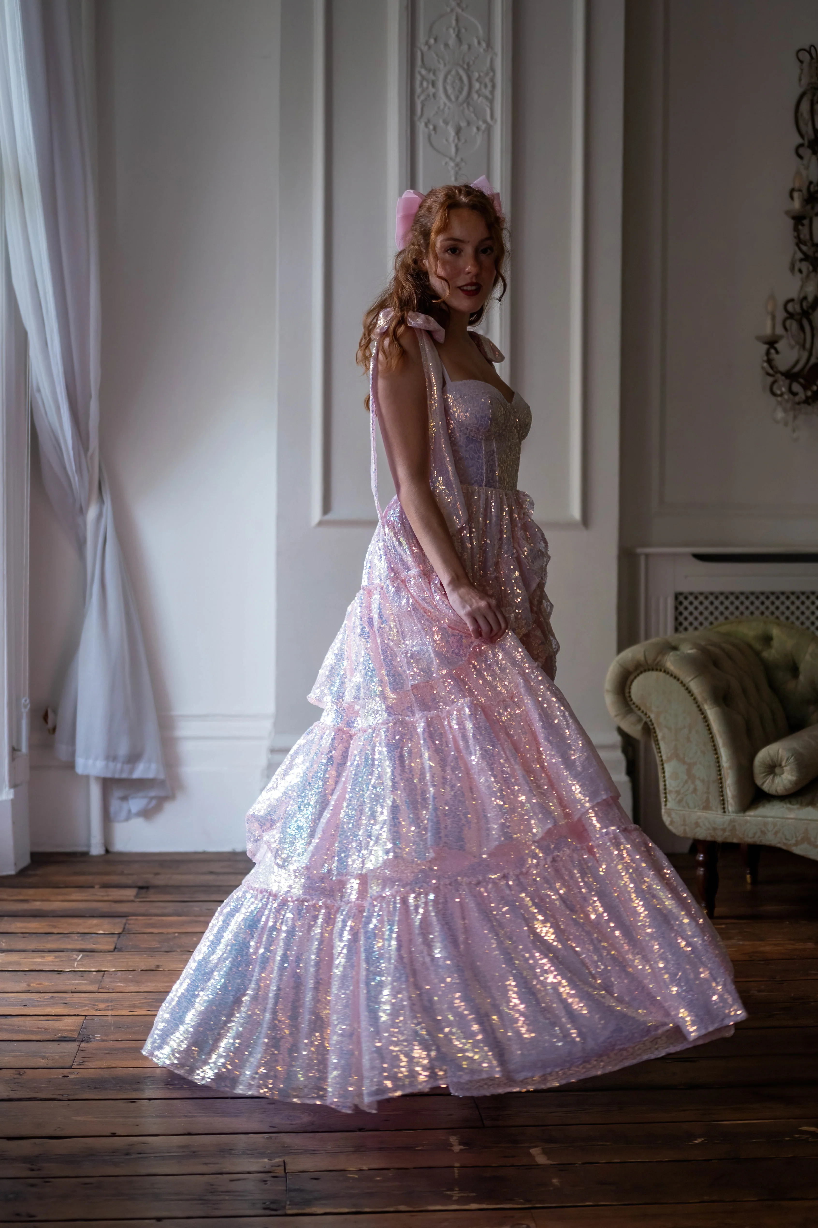 Aphrodite's Kiss Lustre Gown - Image 13