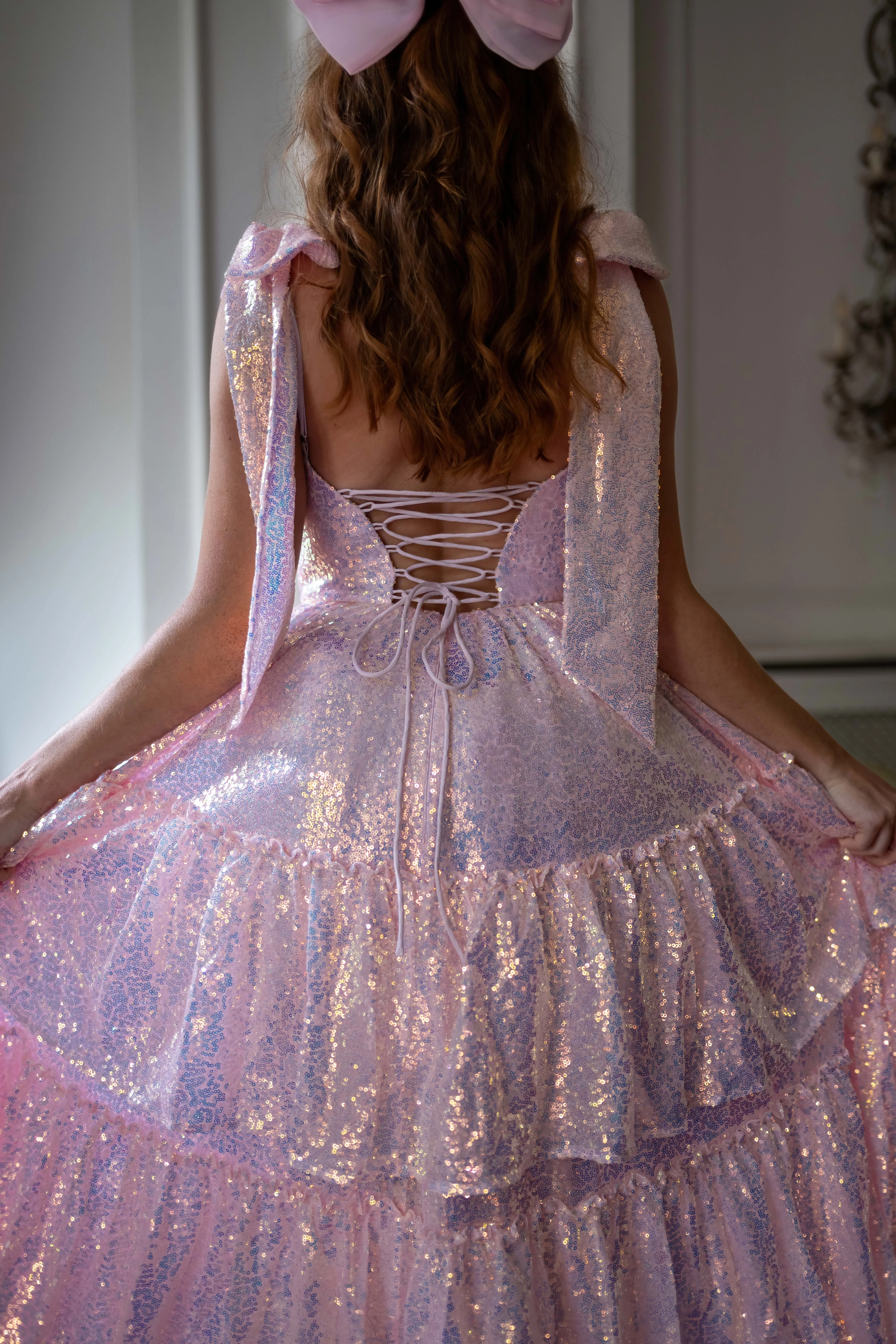 Aphrodite's Kiss Lustre Gown - Image 15
