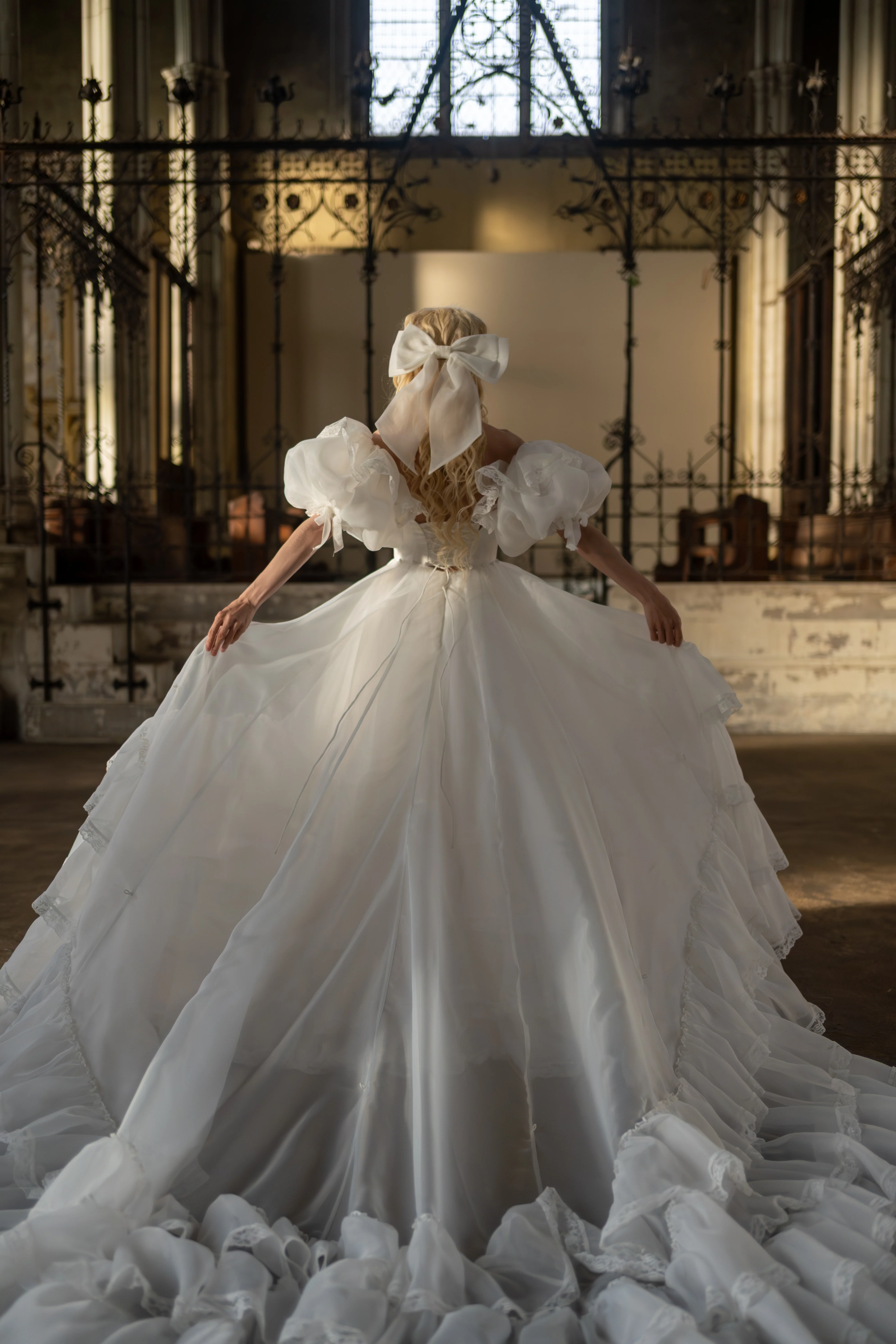 Créme Chantilly Ingénue Gown - Image 14