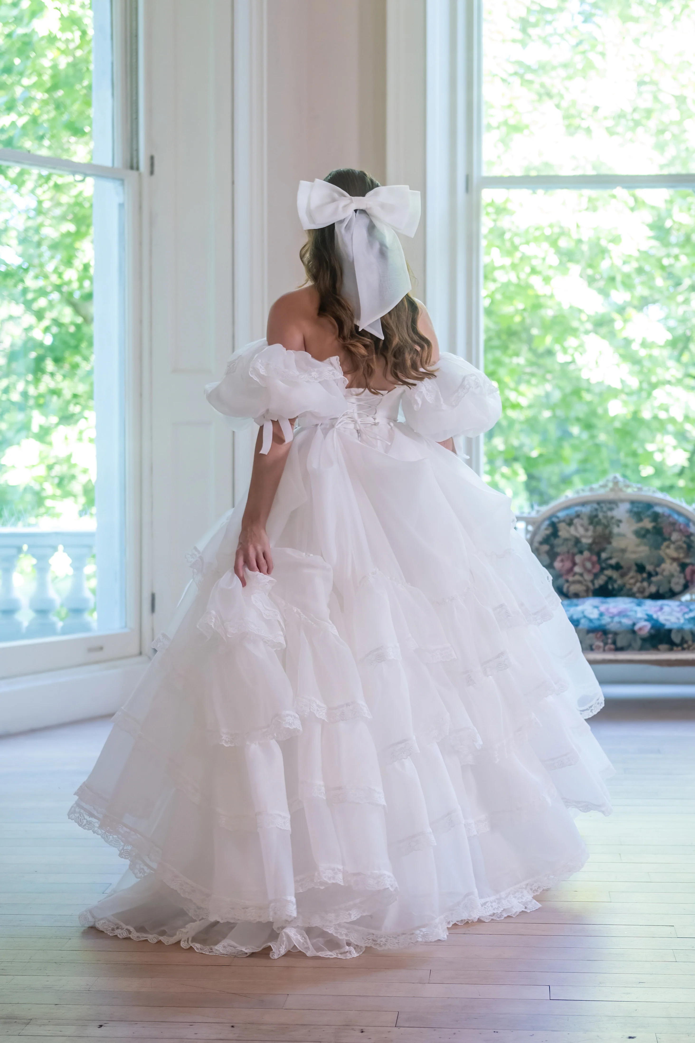 Créme Chantilly Ingénue Gown - Image 28