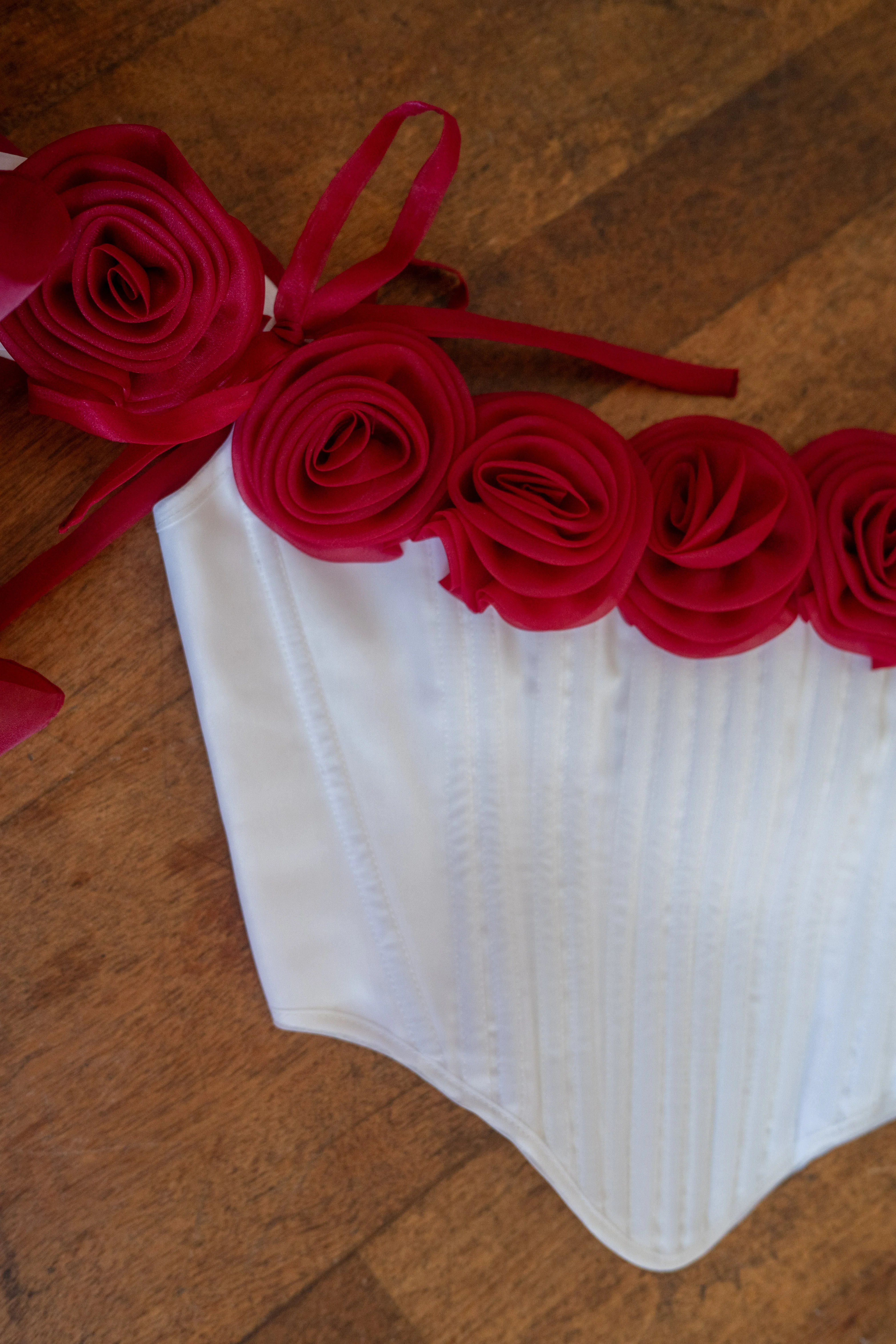 Crimson Vow Rosebud Corset - Image 8