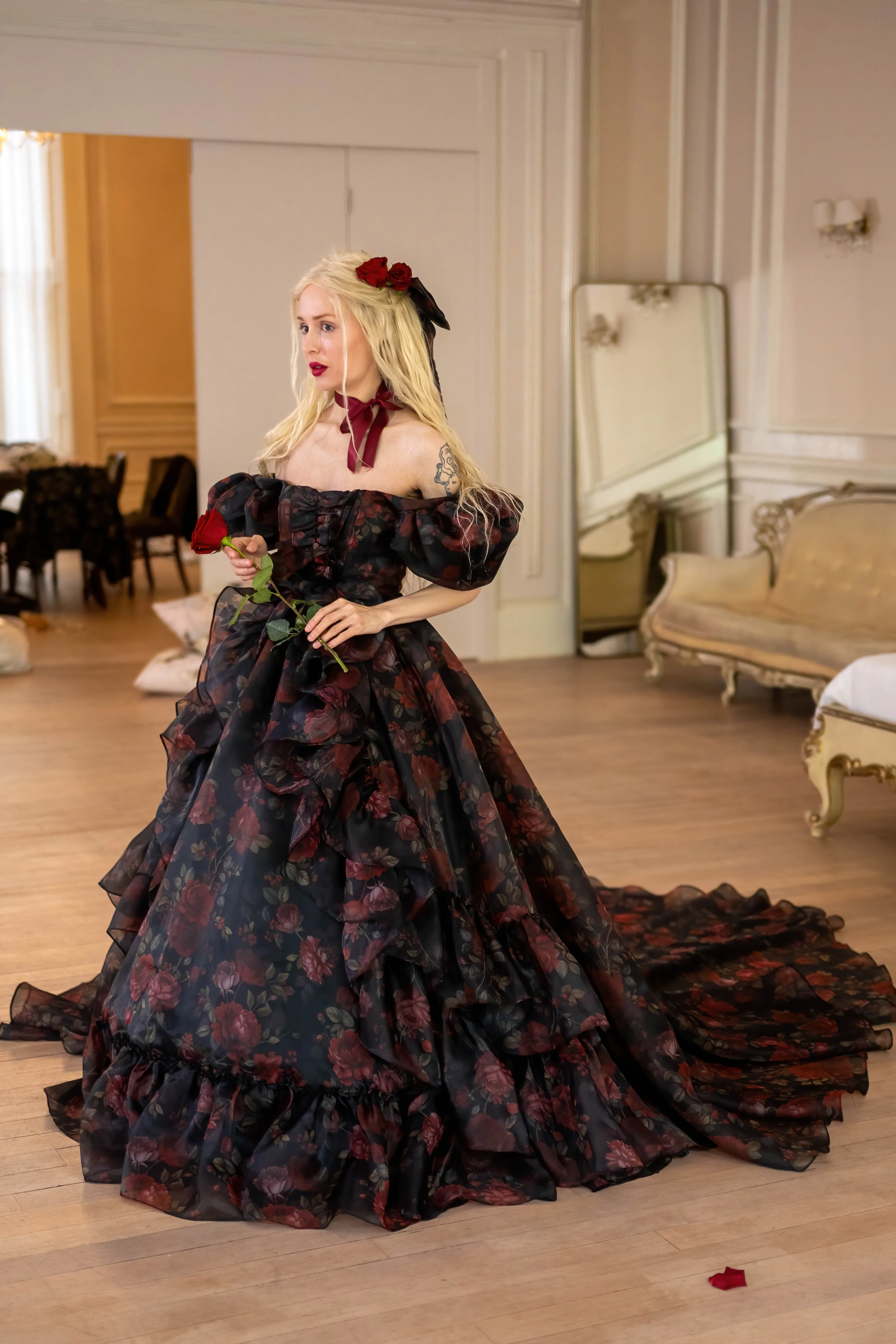 Dark Romance Antoinette Train Gown - Image 18