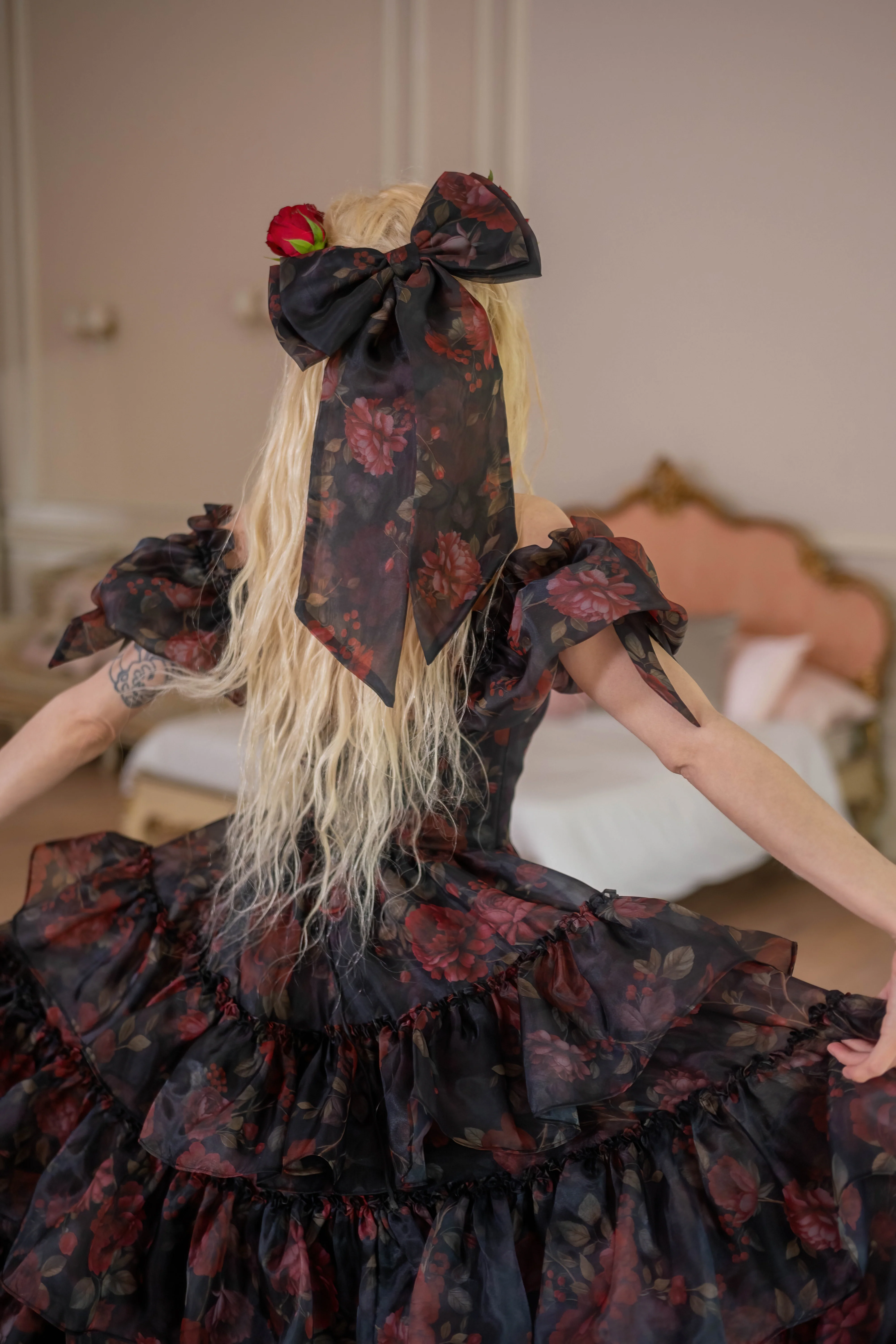 Dark Romance Sandringham Bow - Image 7
