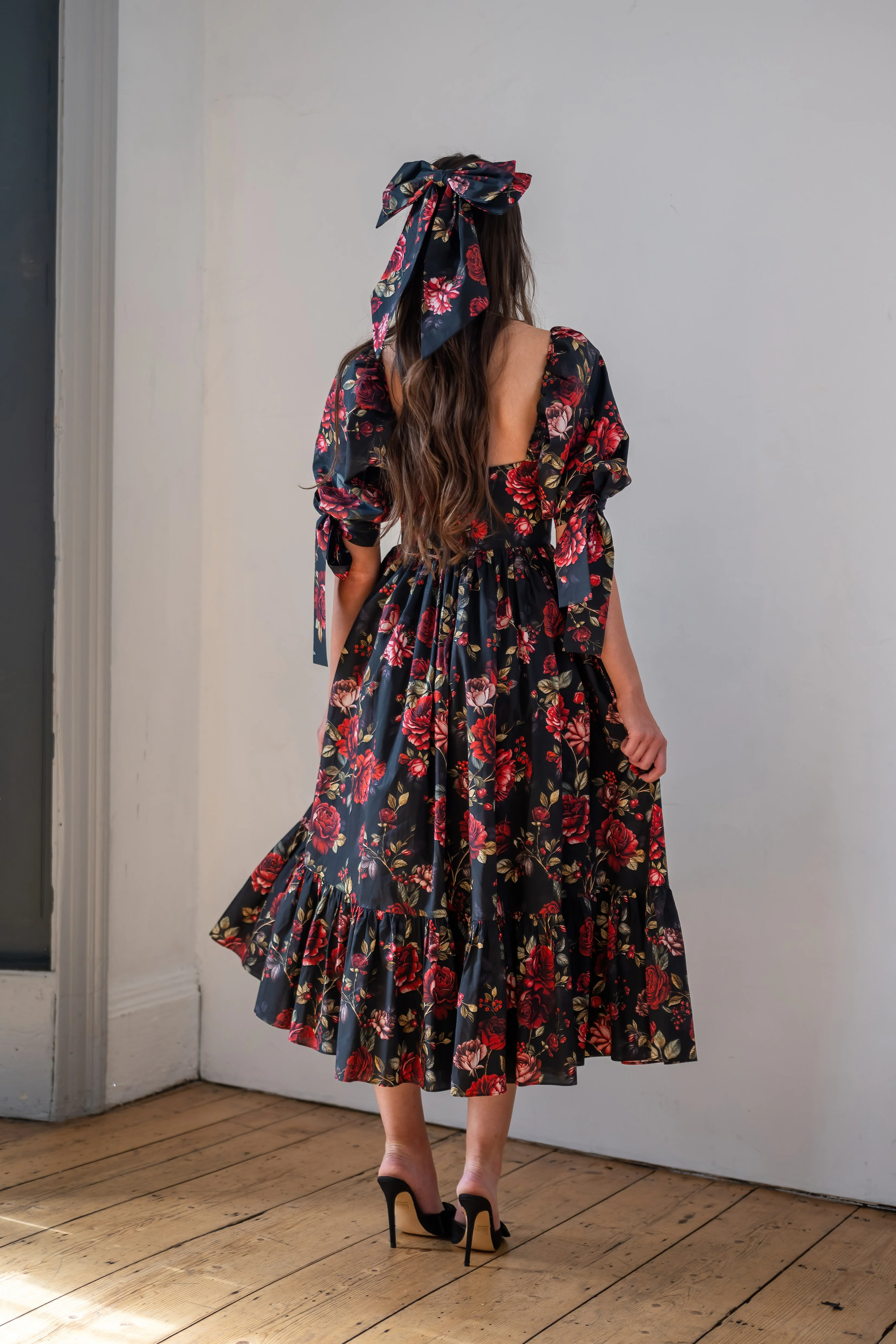 Dark Romance Windsor Dress - Image 12
