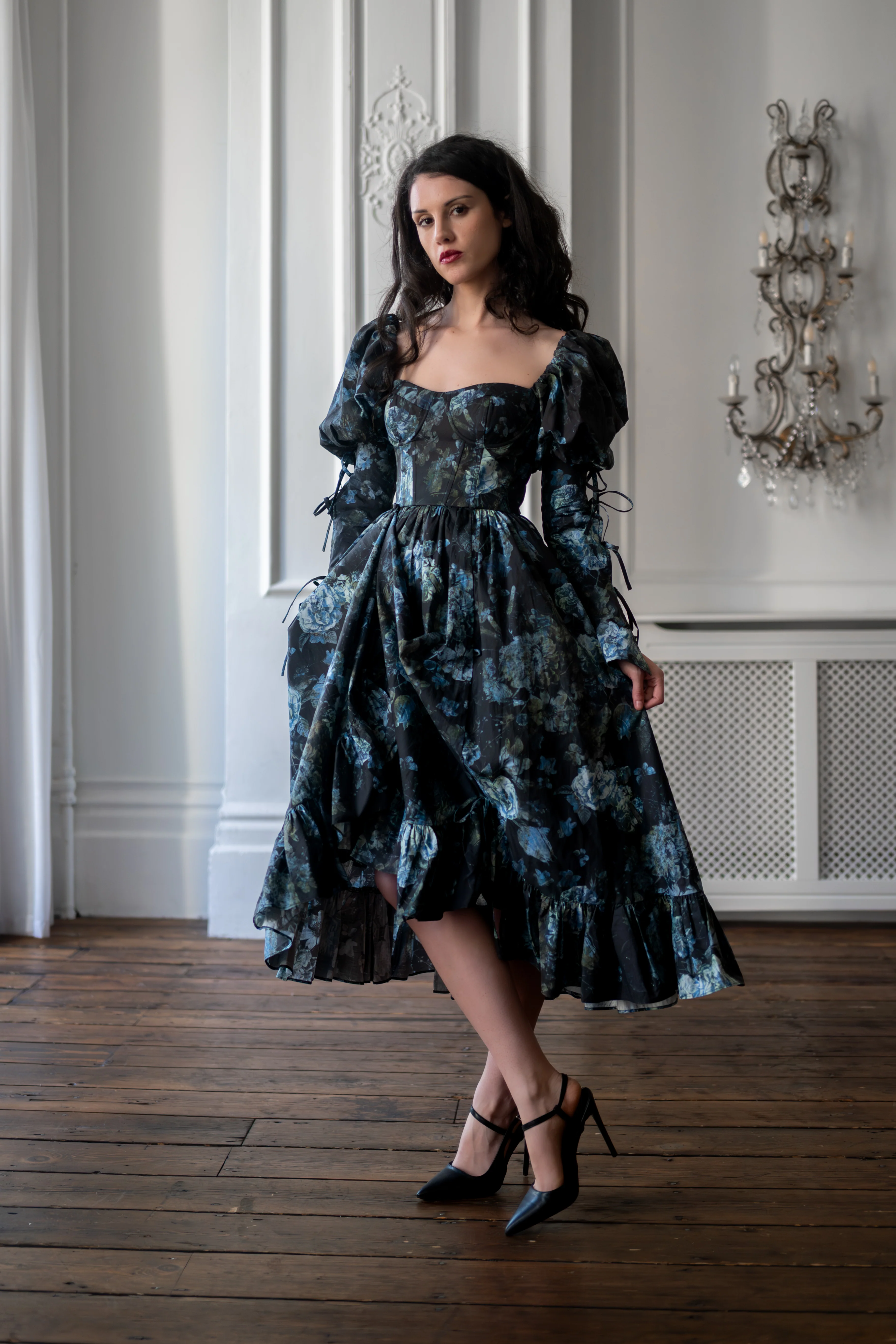 Entwined Souls Carfax Dress - Image 12