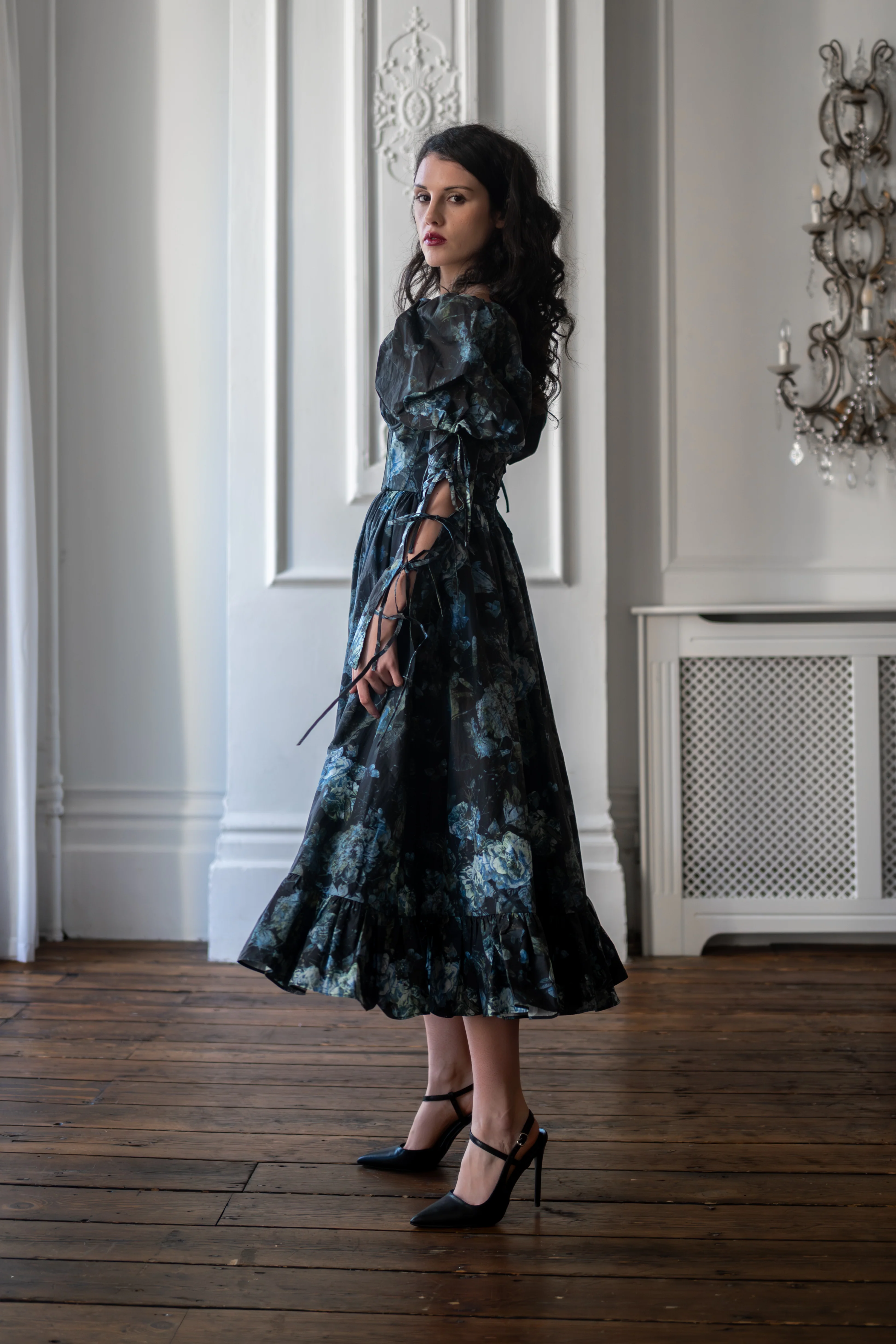 Entwined Souls Carfax Dress - Image 13
