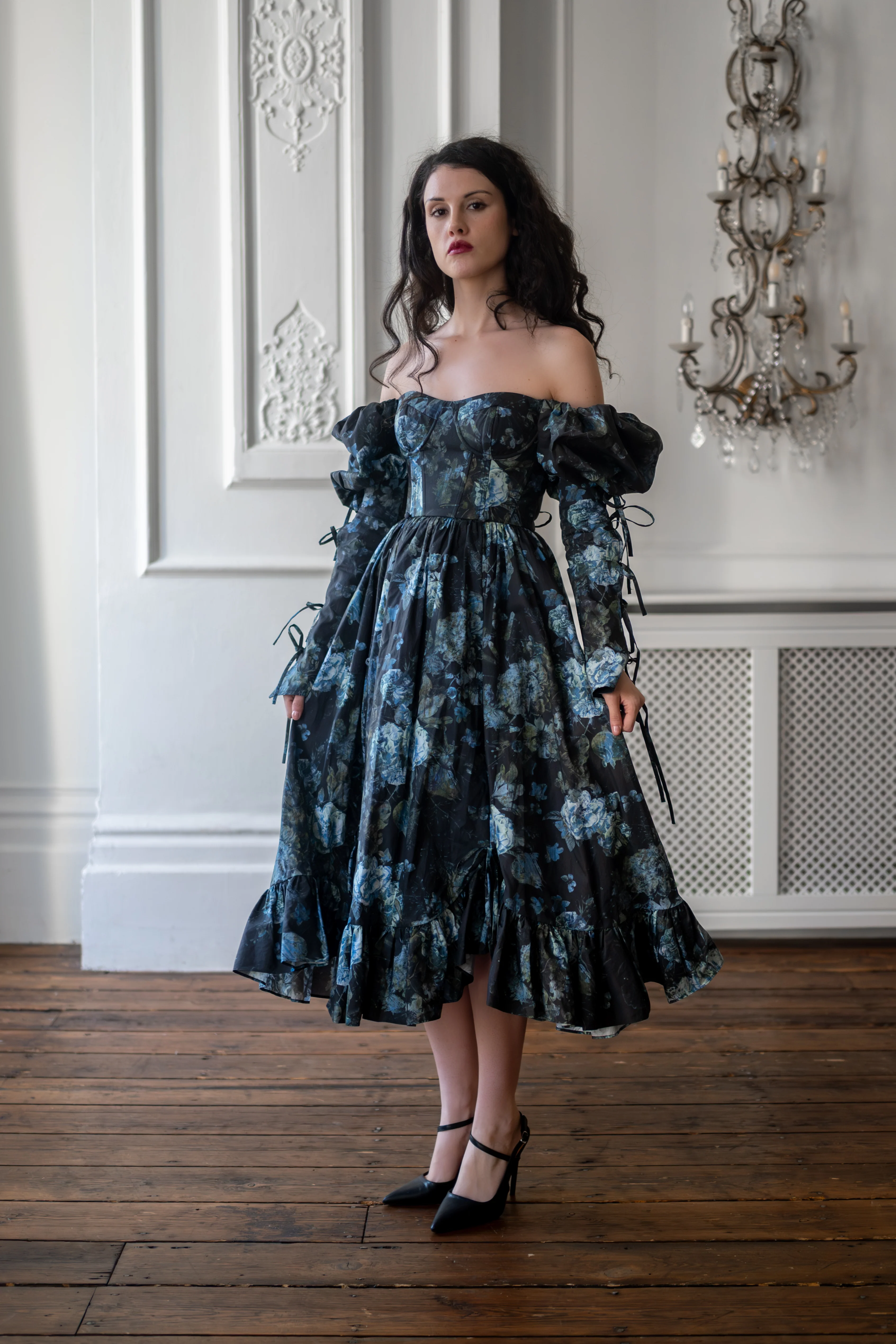 Entwined Souls Carfax Dress - Image 4