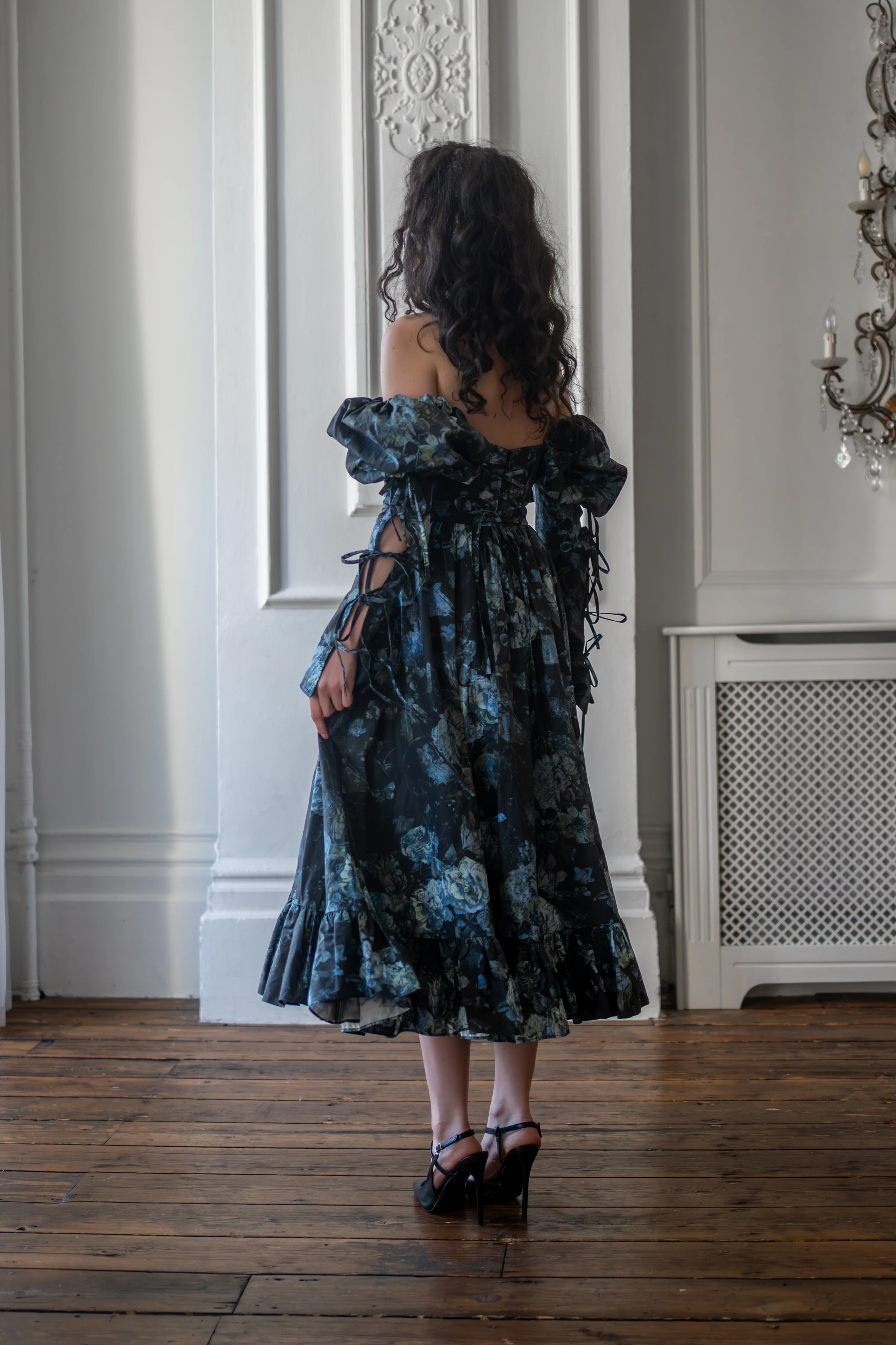 Entwined Souls Carfax Dress - Image 6