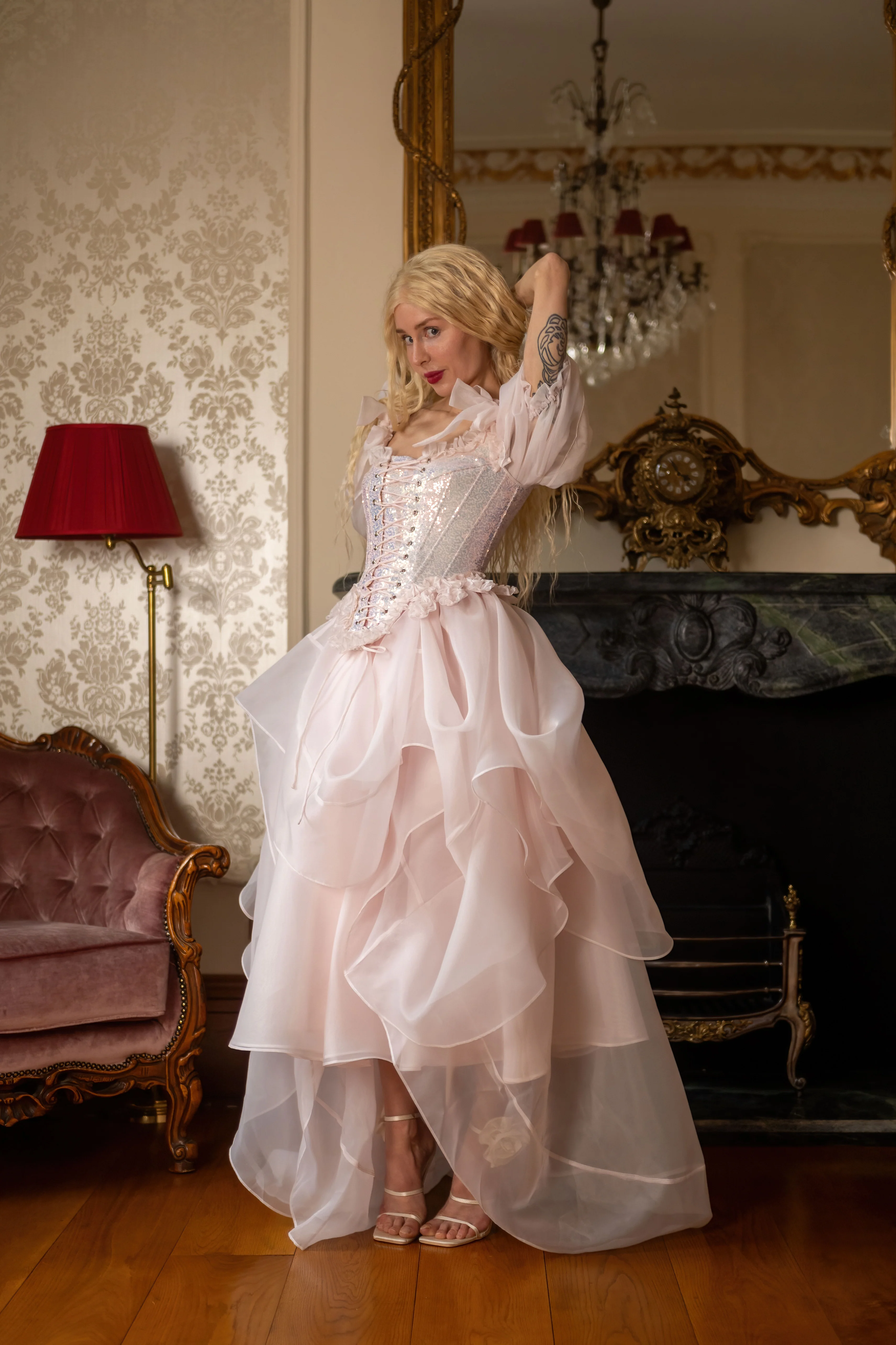 Fairy Wings Pompadour Corset - Image 3