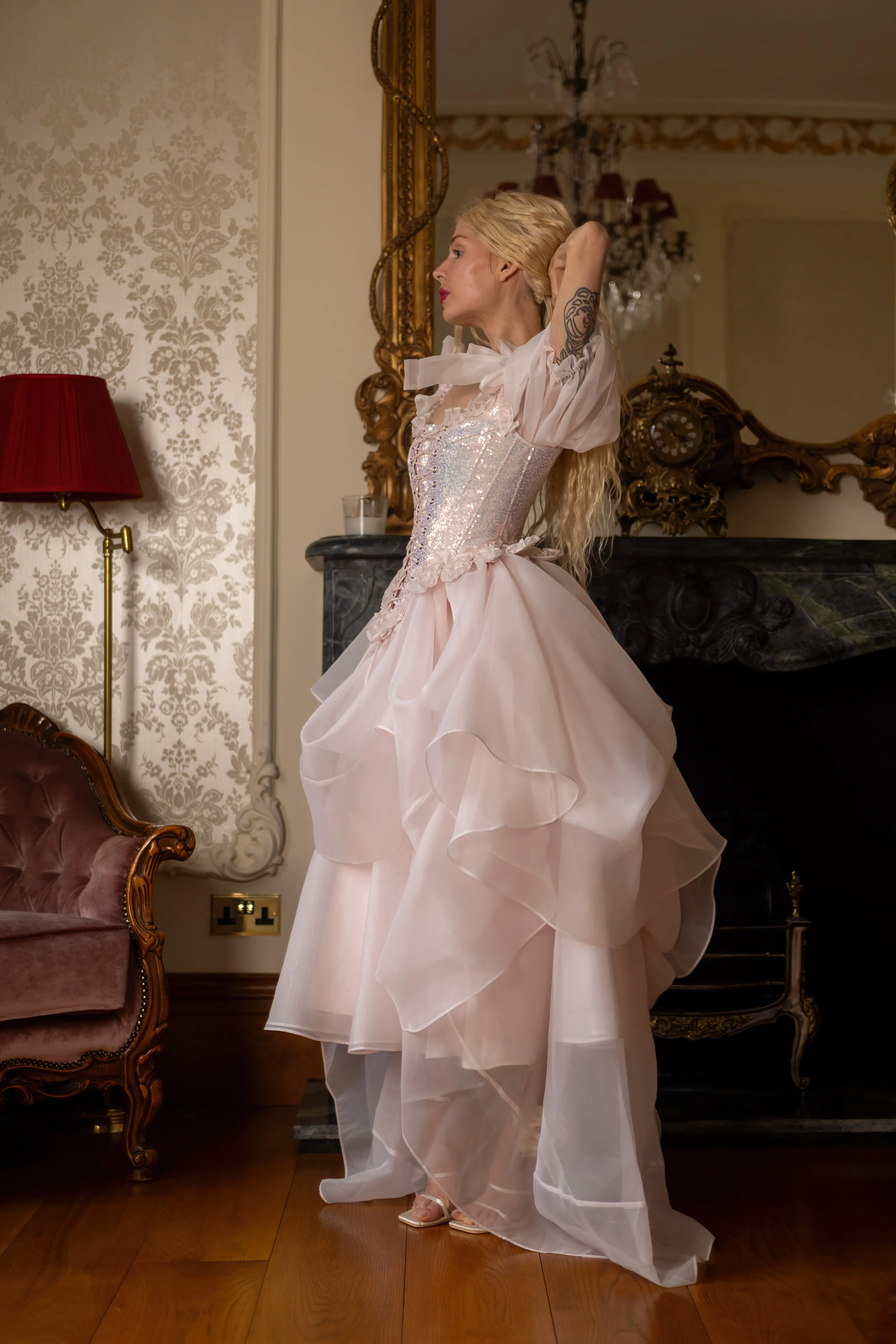 Fairy Wings Pompadour Corset - Image 9