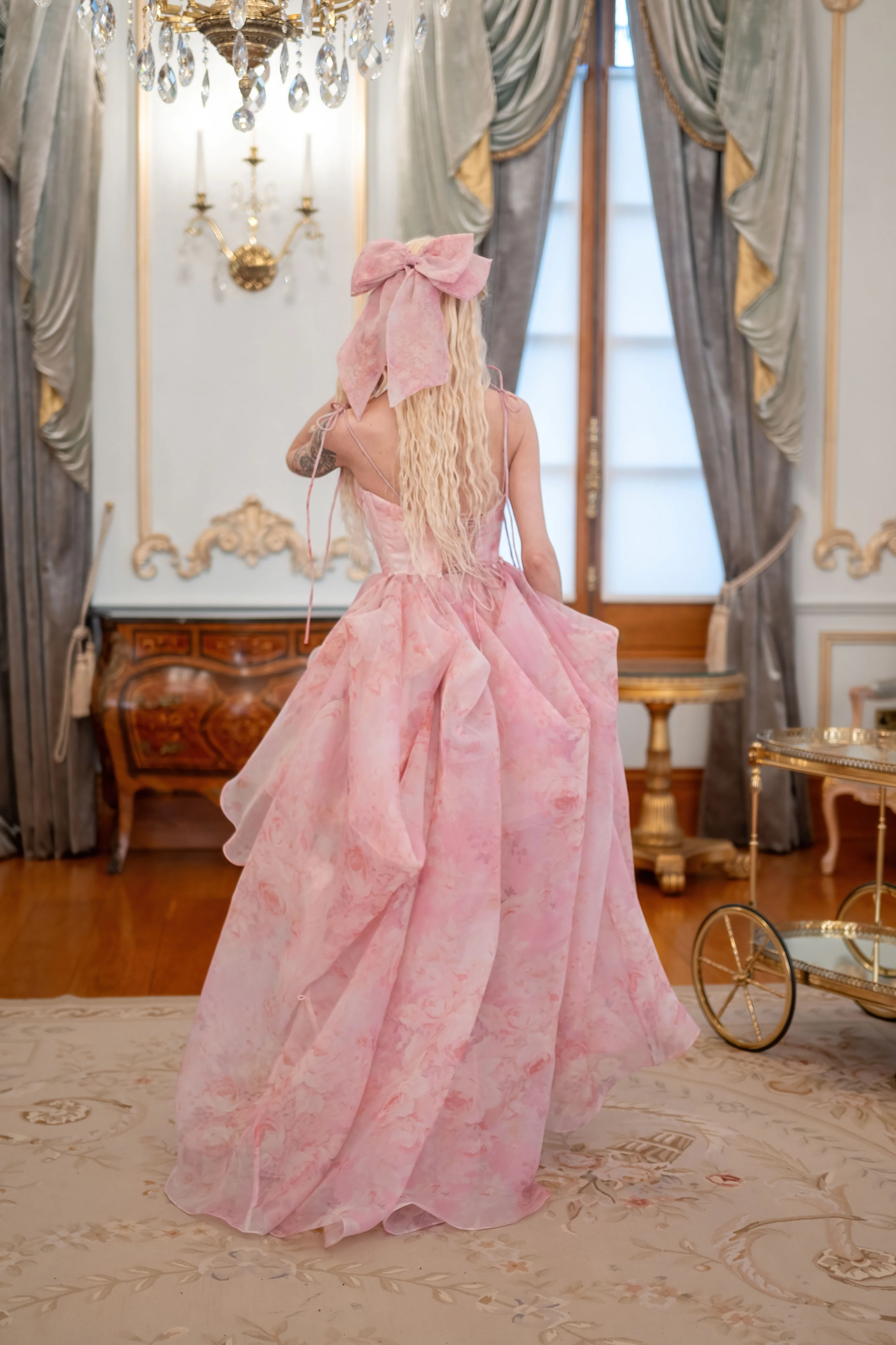 Fantasy Rose Heiress Gown - Image 16