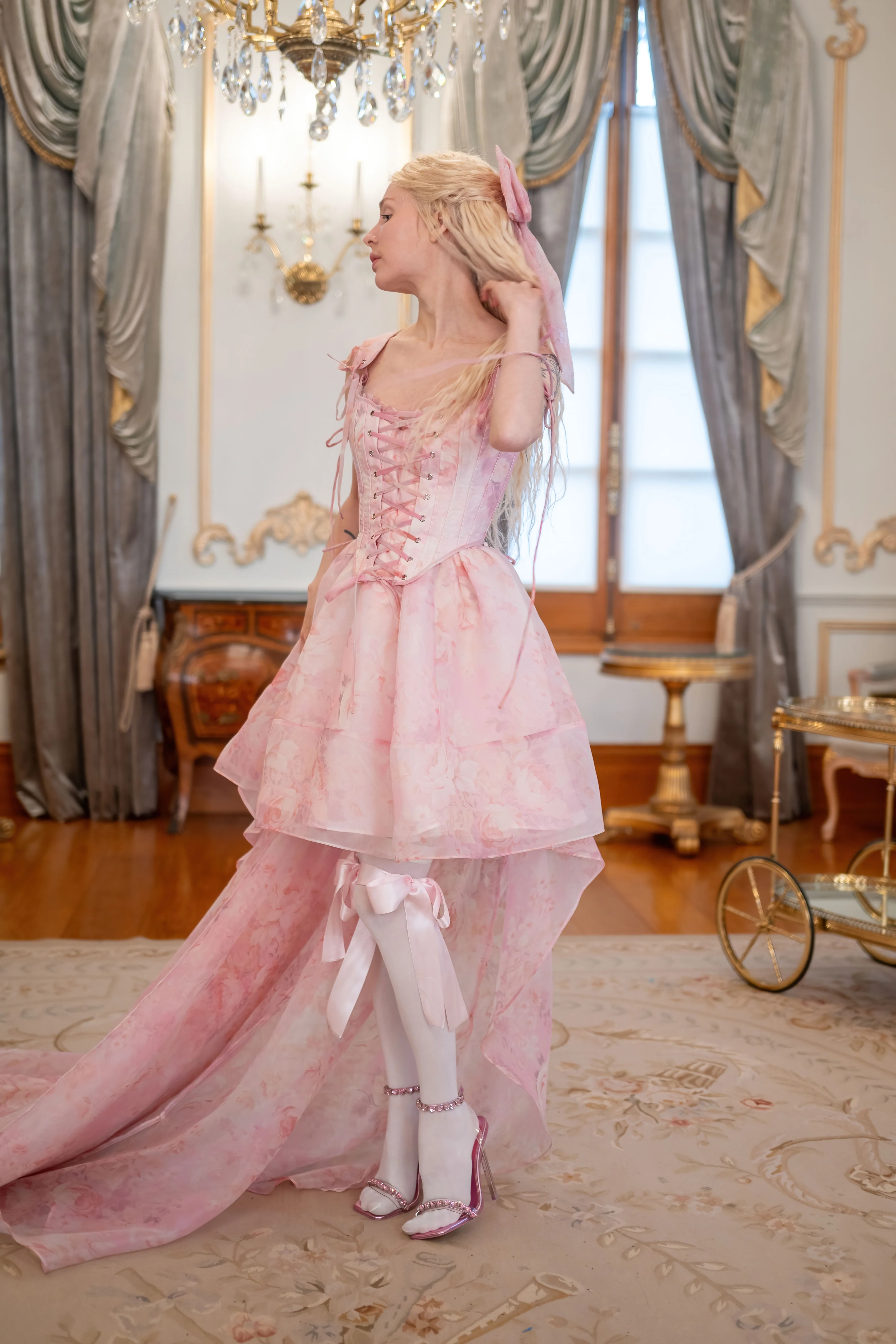 Fantasy Rose Heiress Gown - Image 18