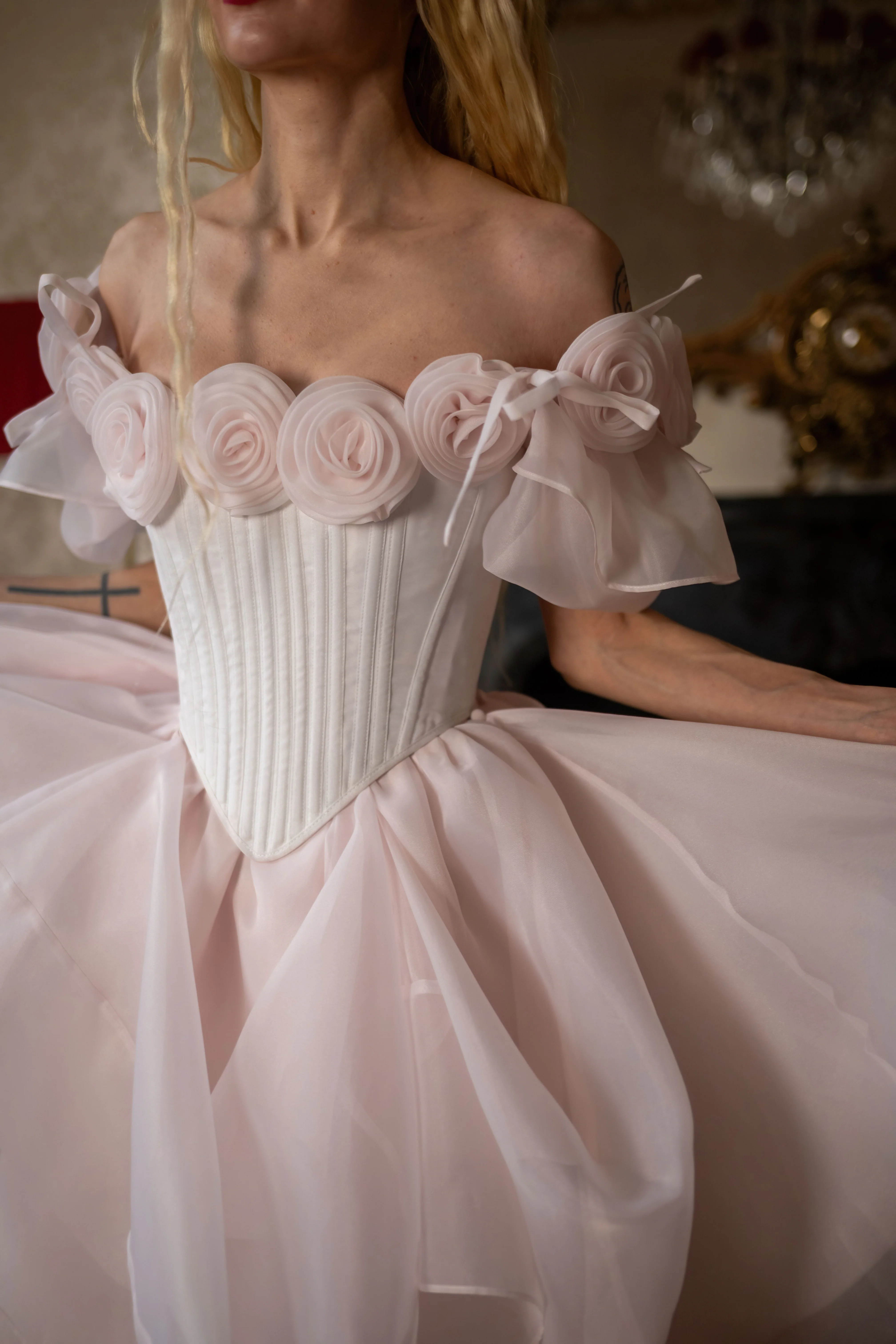 Fleurs de Cerisier Rosebud Corset - Image 10