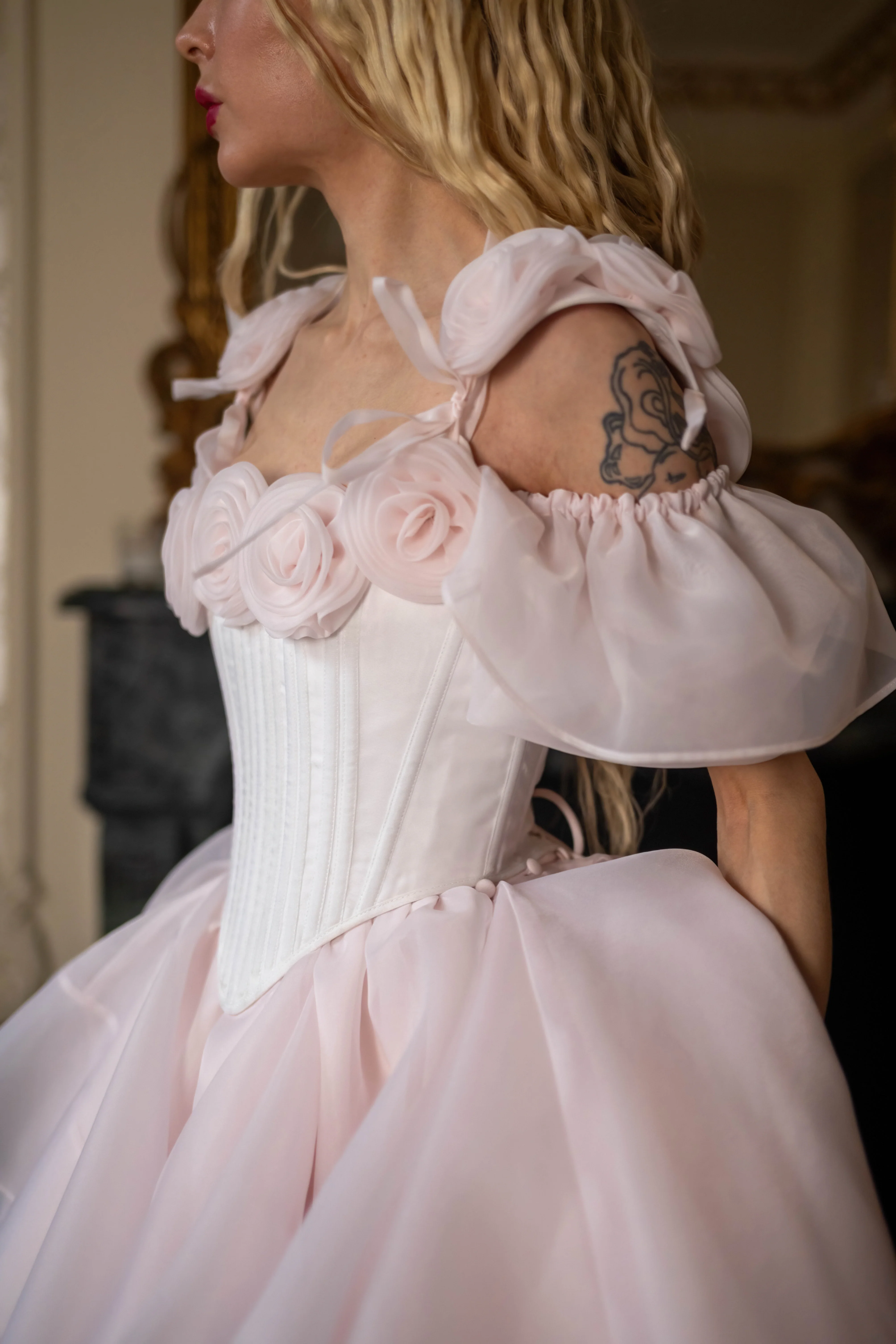 Fleurs de Cerisier Rosebud Corset - Image 12