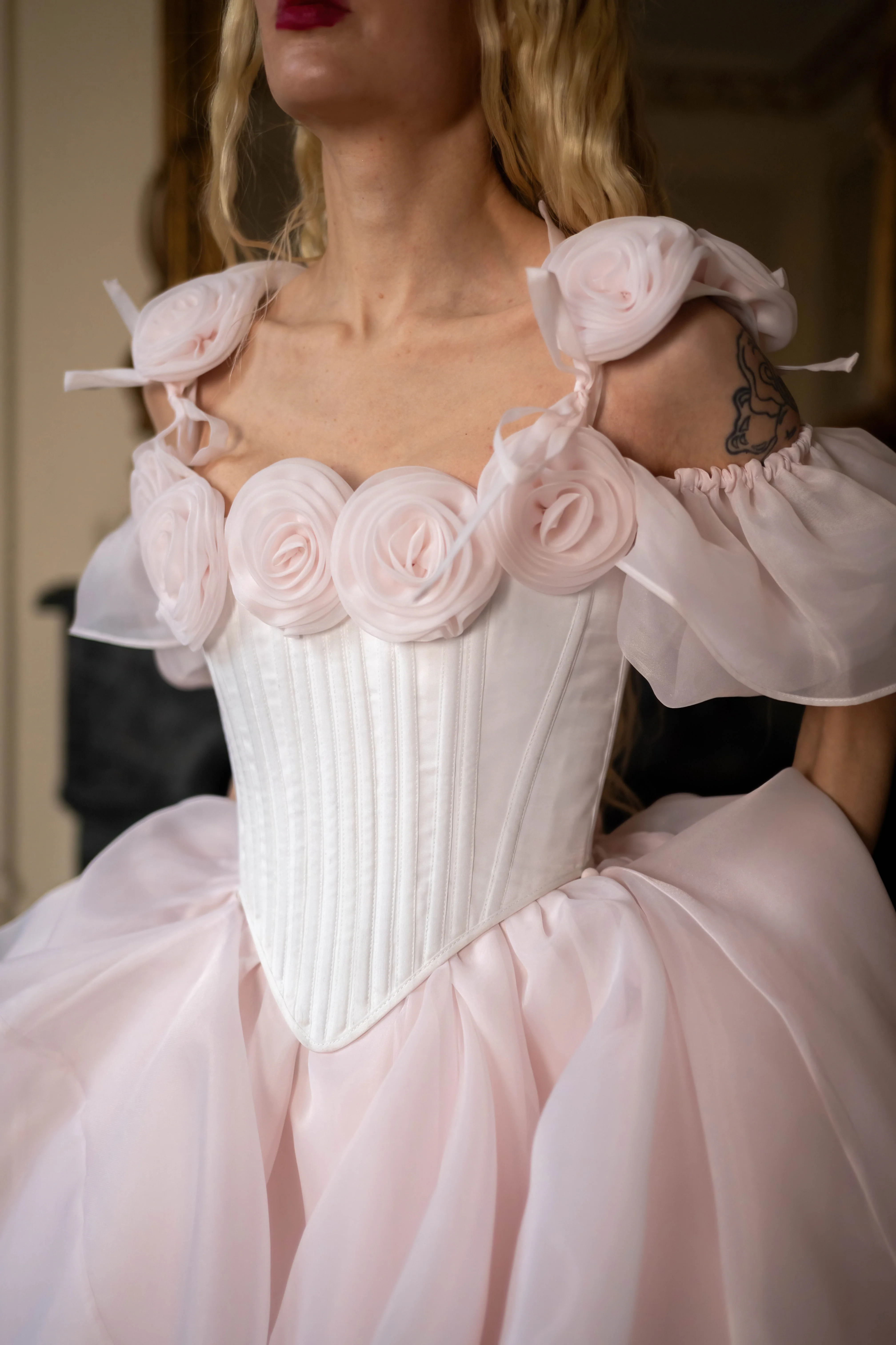 Fleurs de Cerisier Rosebud Corset - Image 5