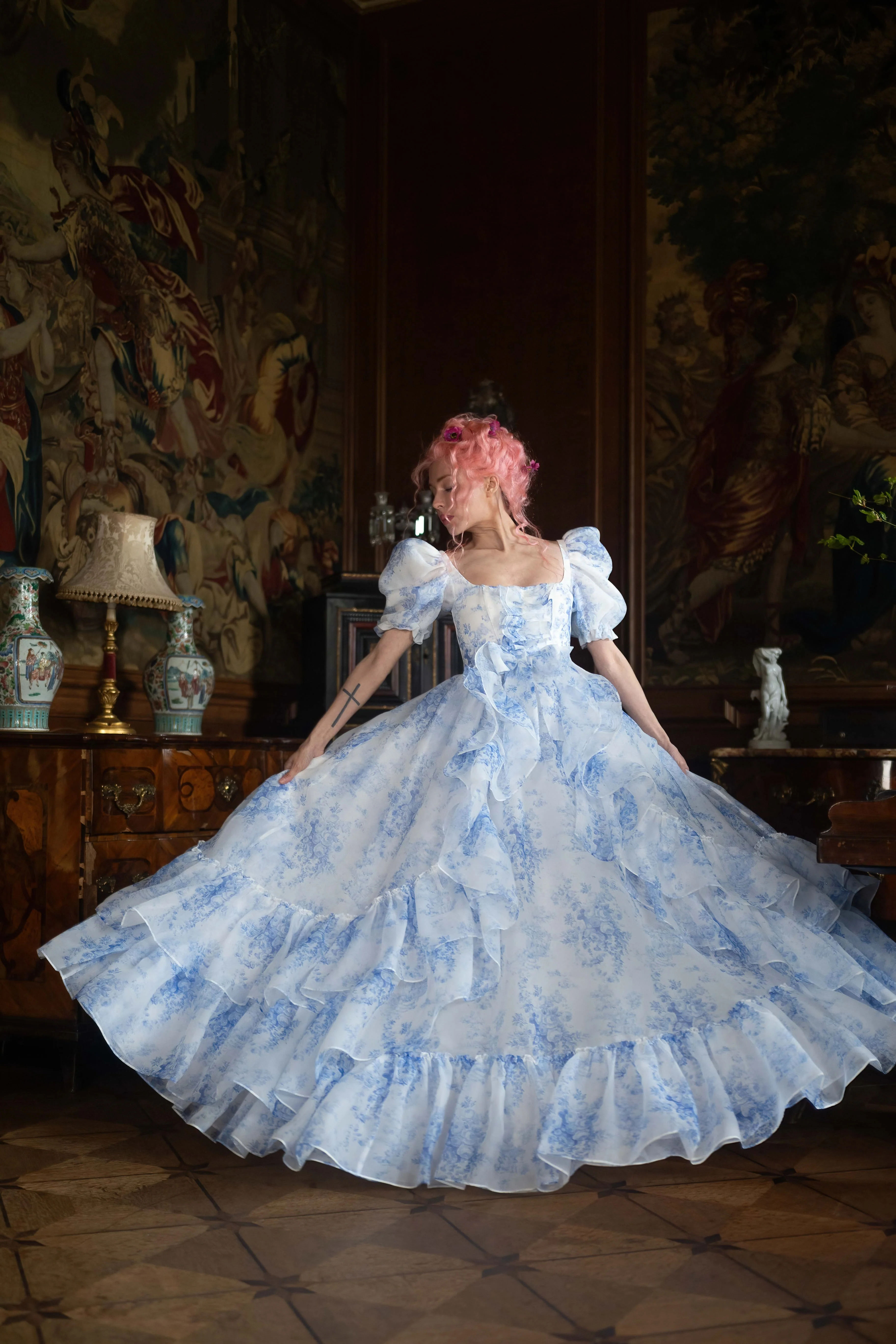 French Porcelain Antoinette Gown - Image 12