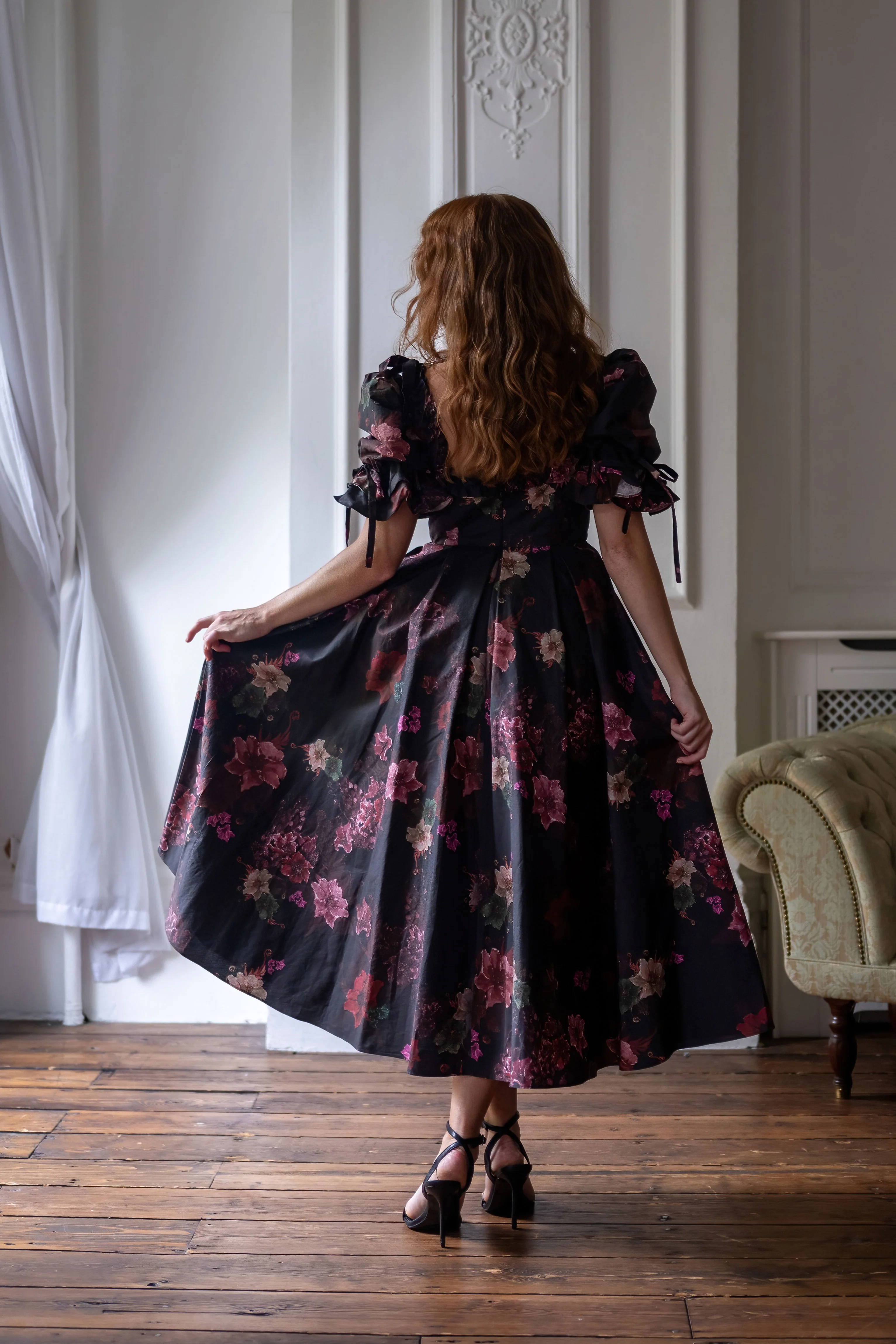 Ghostly Blooms Parlour Games Dress - Image 11
