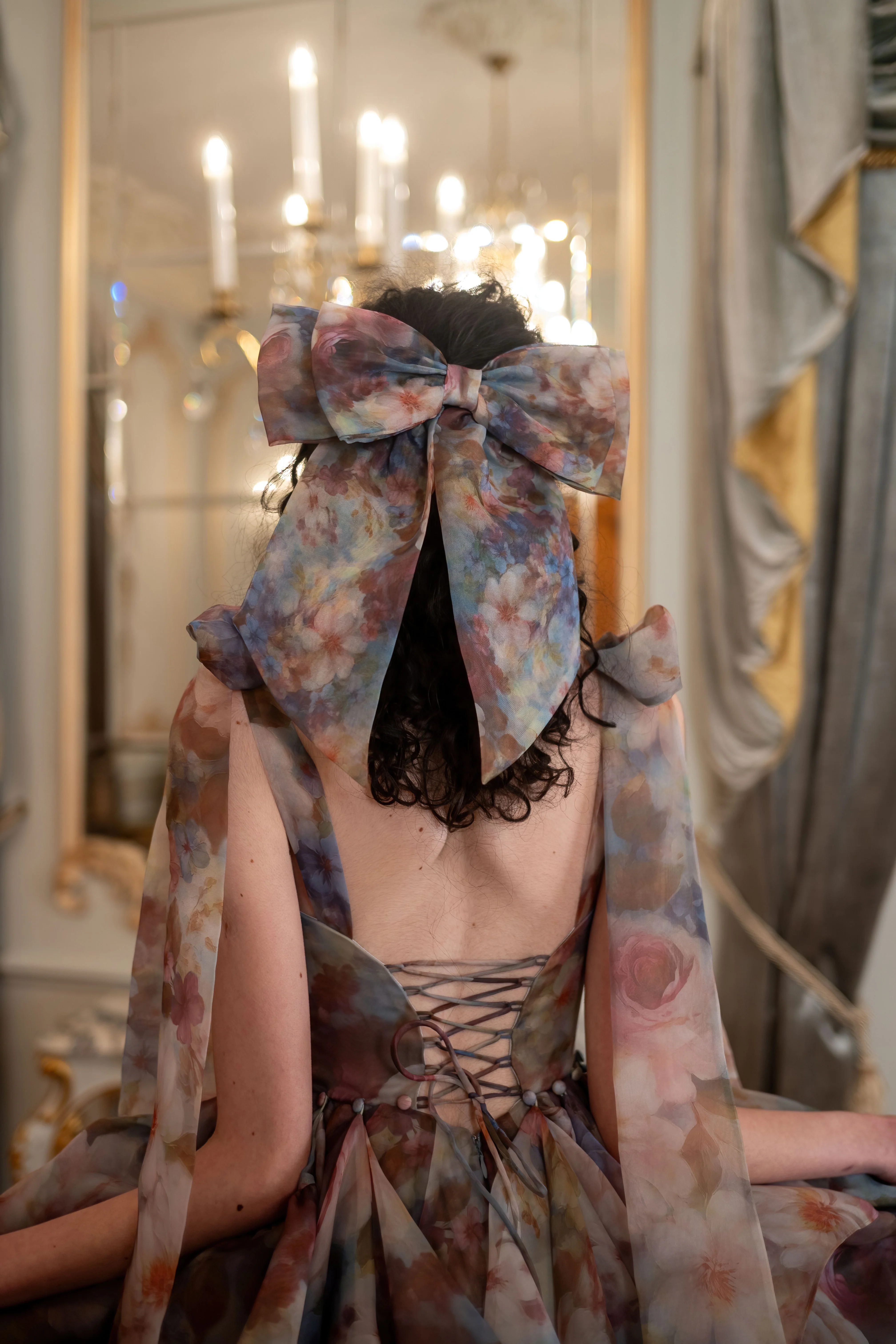 Glass Menagerie Winged Bow - Image 5