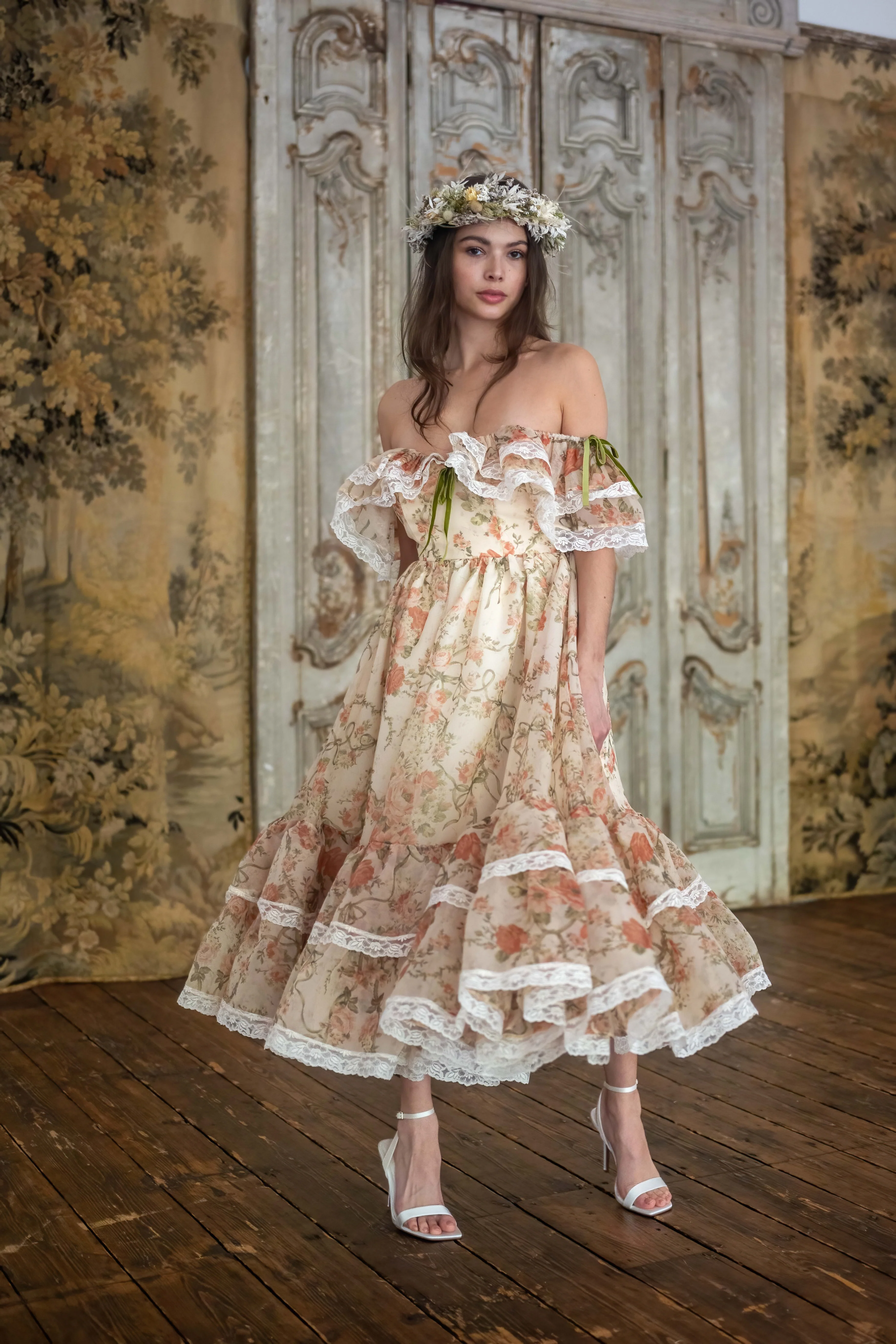 Gretna Green Etiquette Dress - Image 15