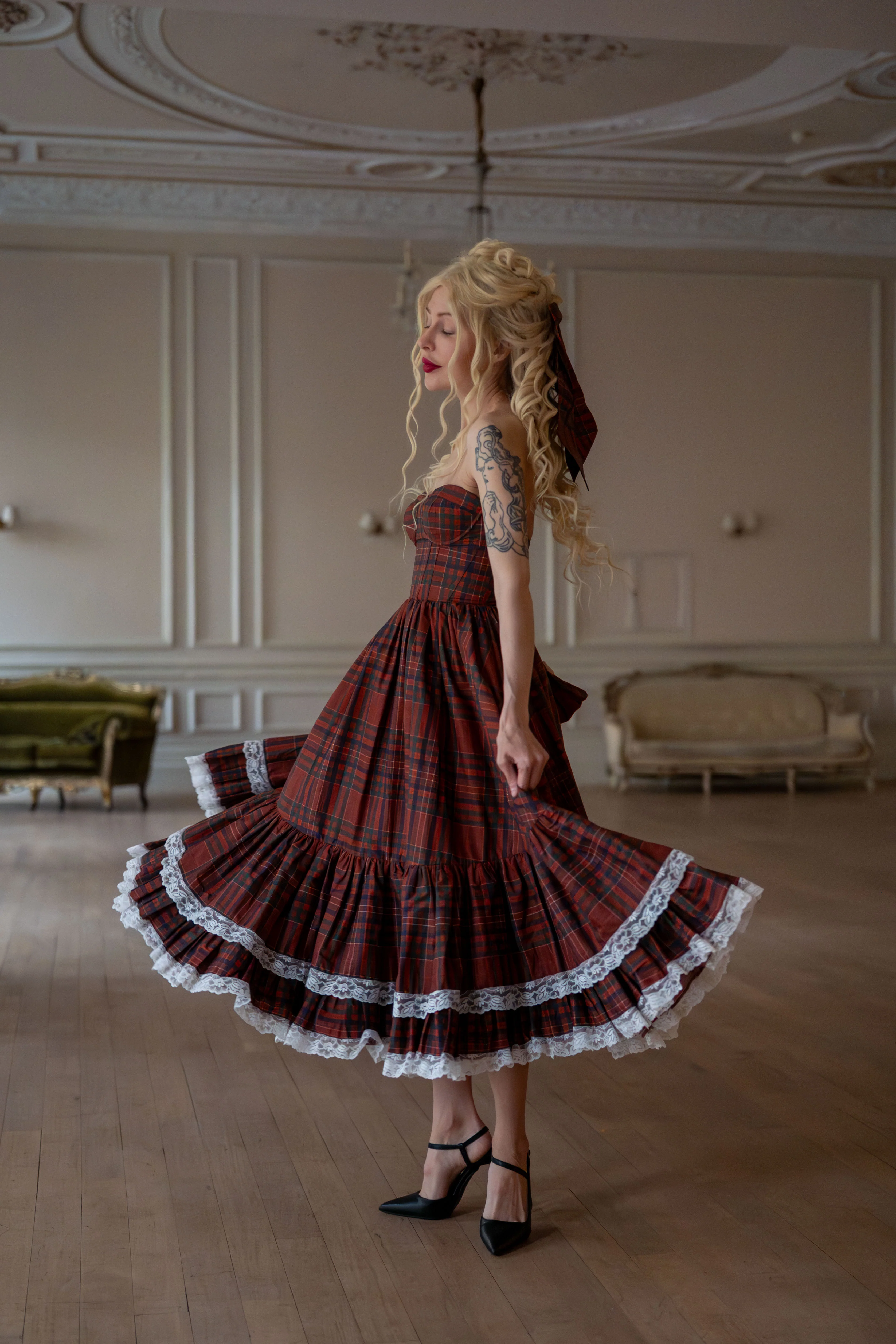 Highland Fling Dollhouse Dress - Image 6