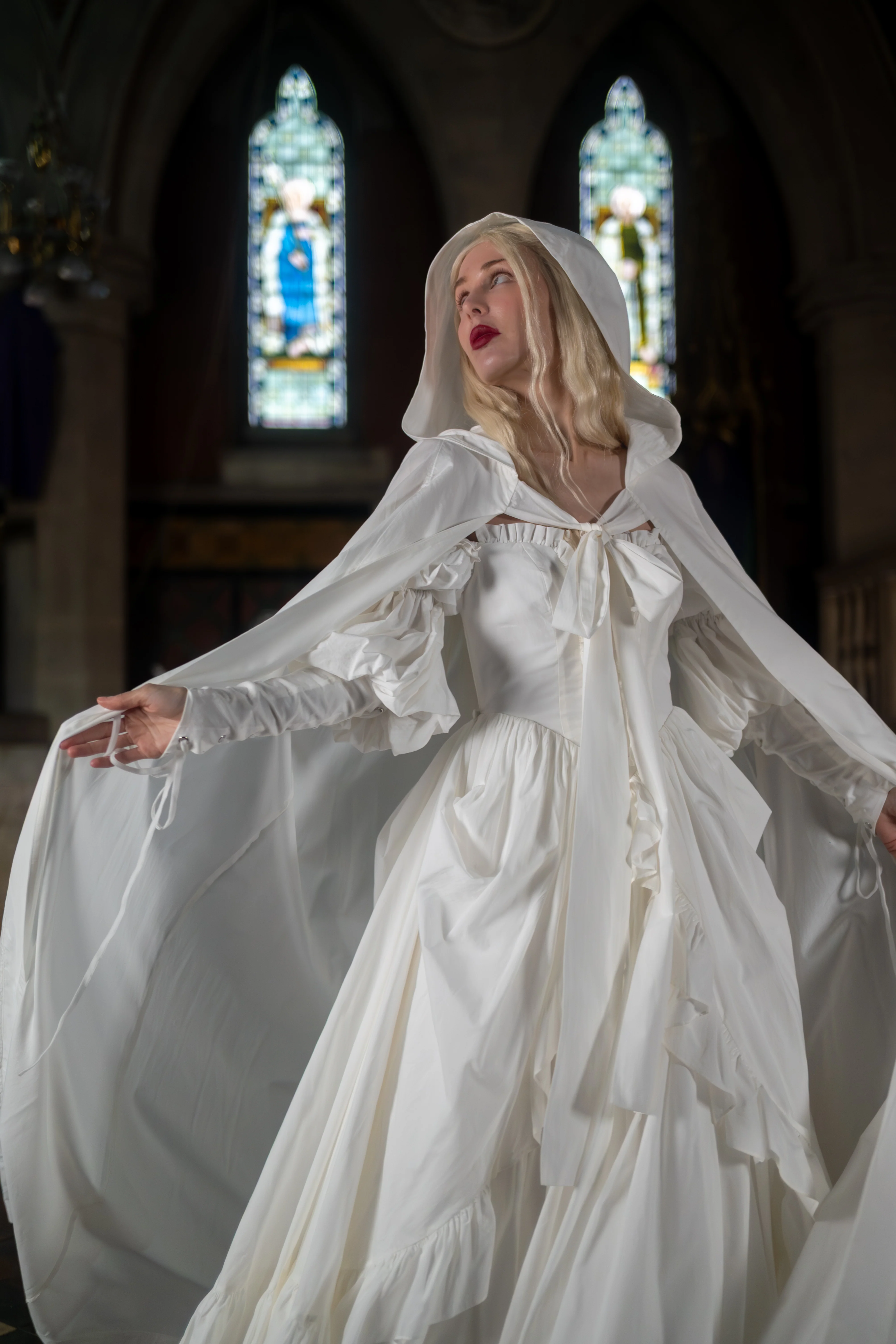 Ivory Sacrament Cape - Image 10