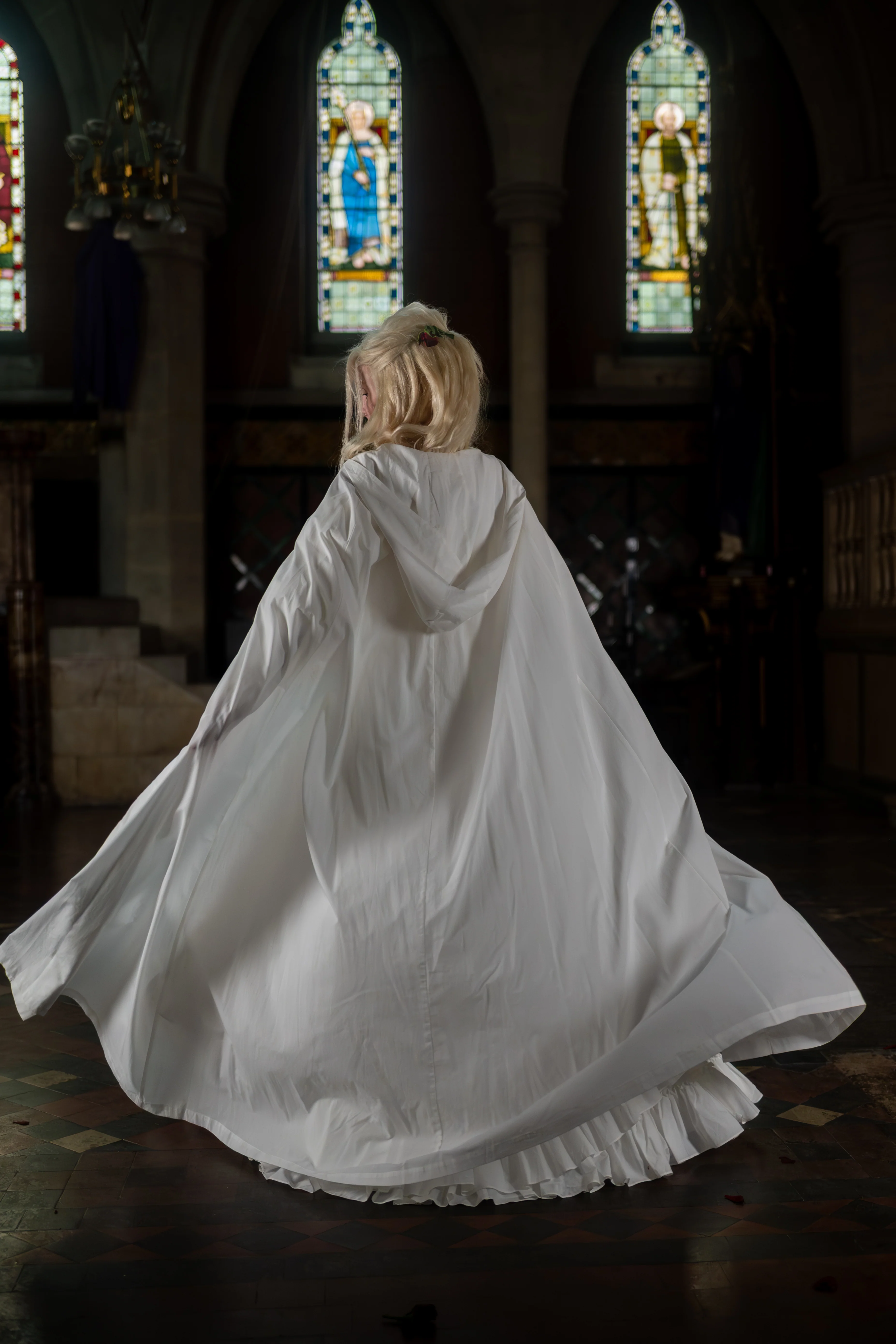 Ivory Sacrament Cape - Image 11