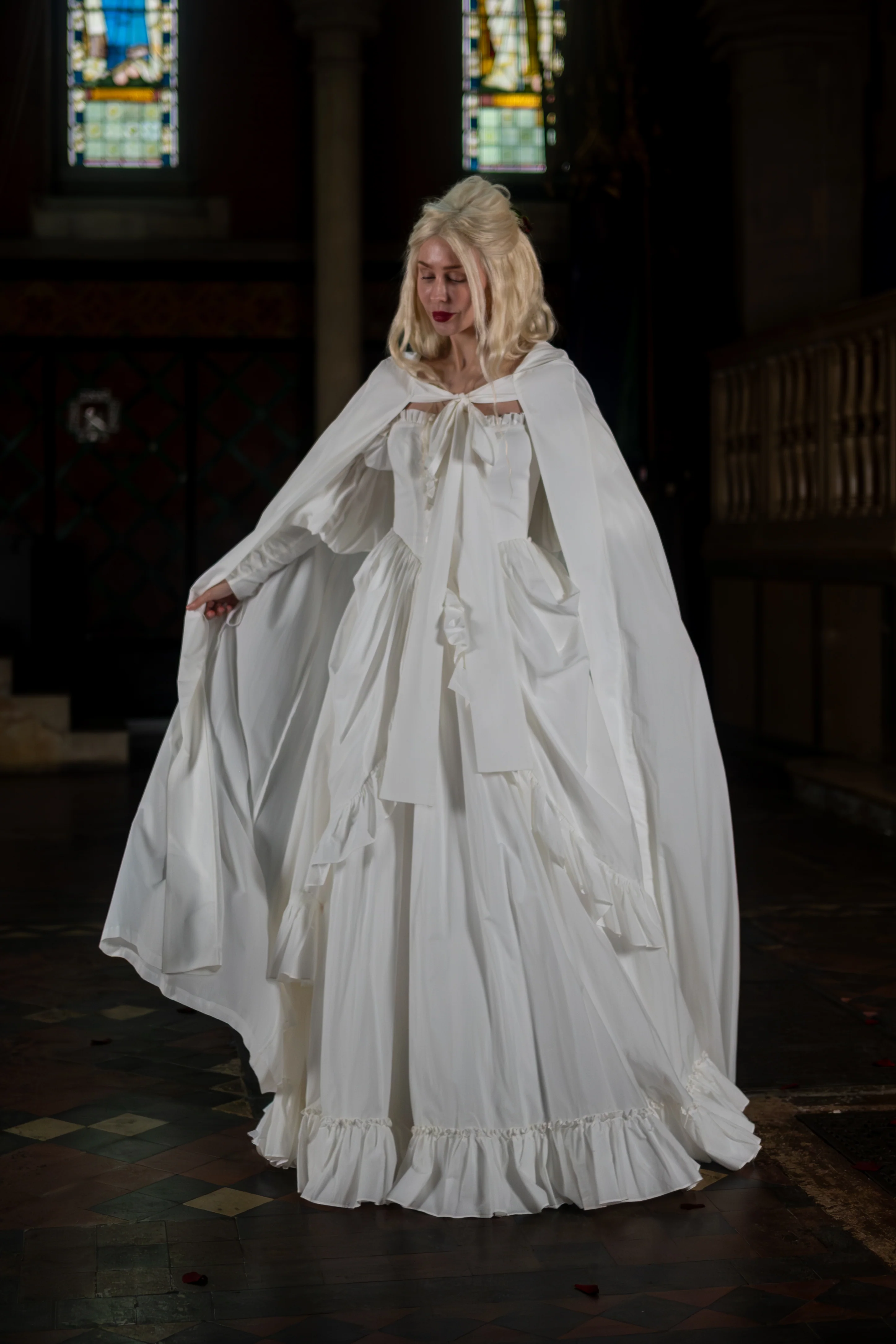 Ivory Sacrament Cape - Image 8