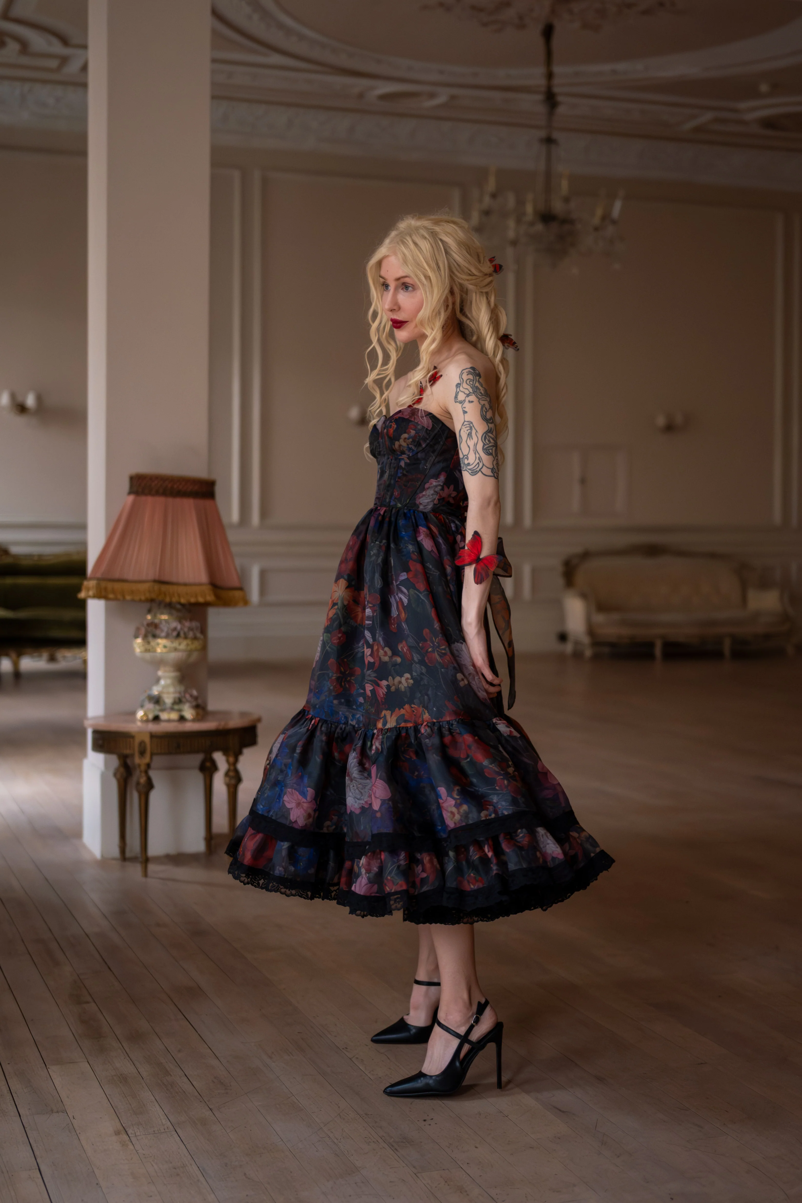 Jardin d’Ébène Dollhouse Dress - Image 5