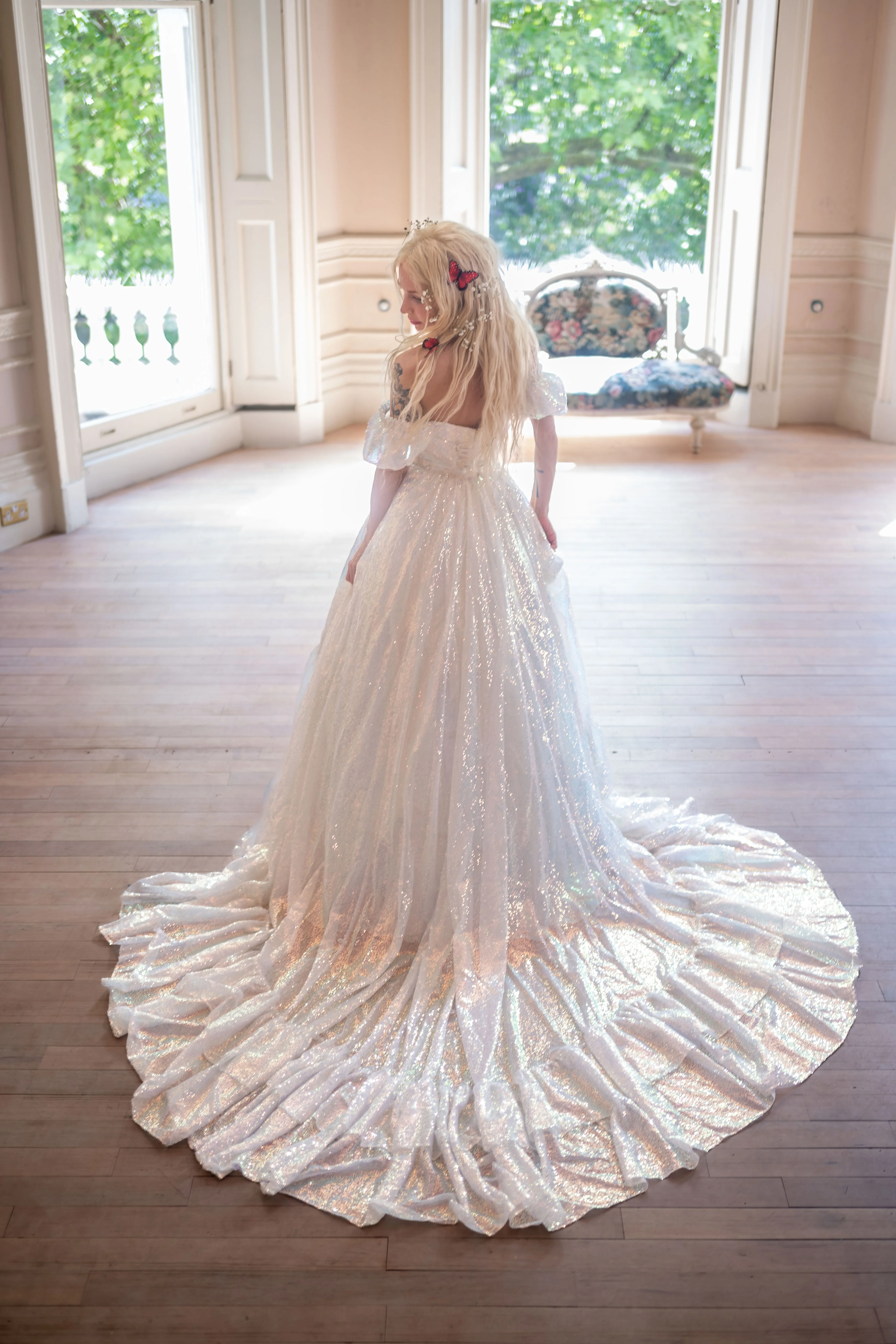 Lady of Lórien Valois Train - Image 17