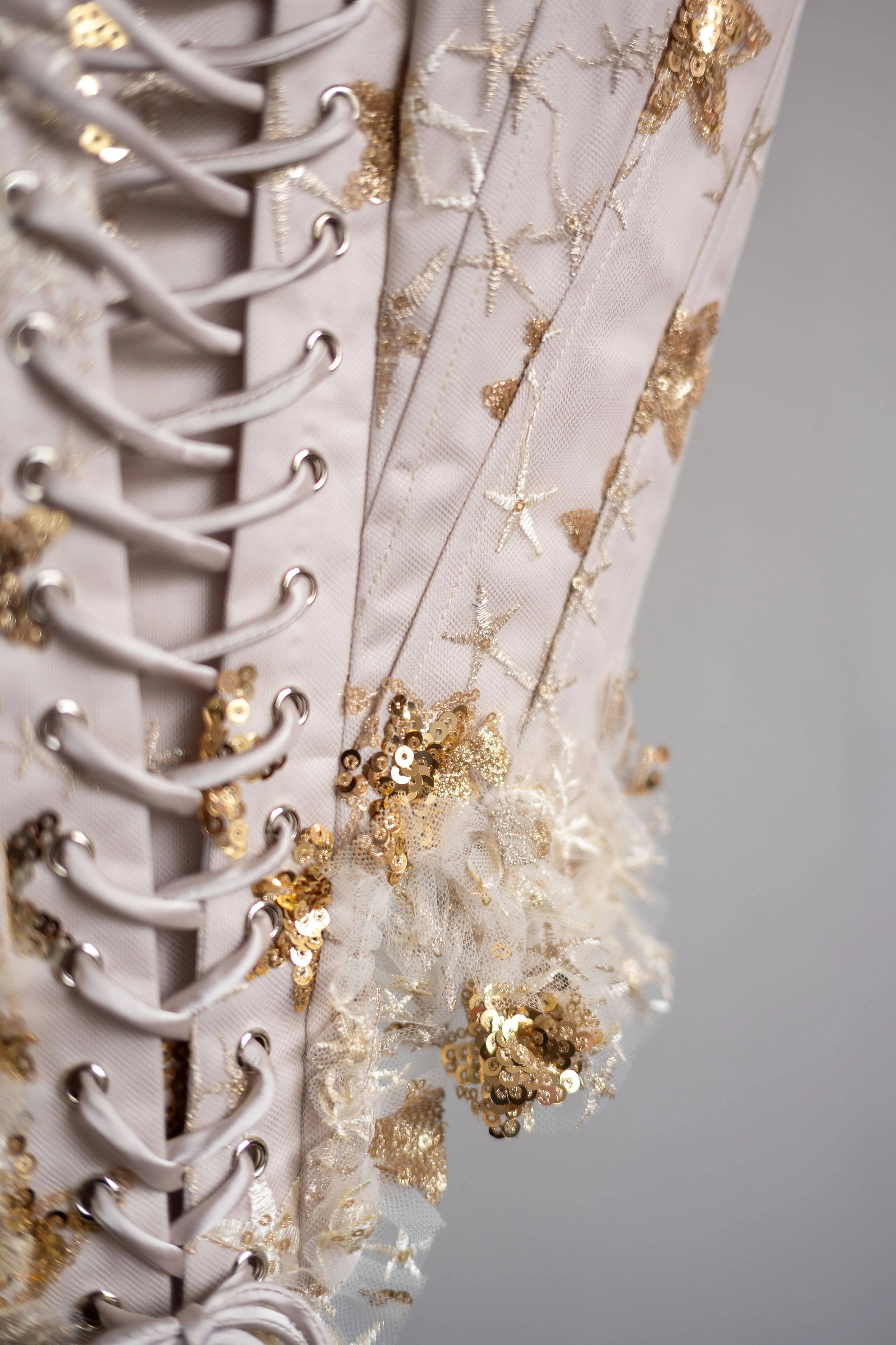 Midas Touch Pompadour Corset - Image 15