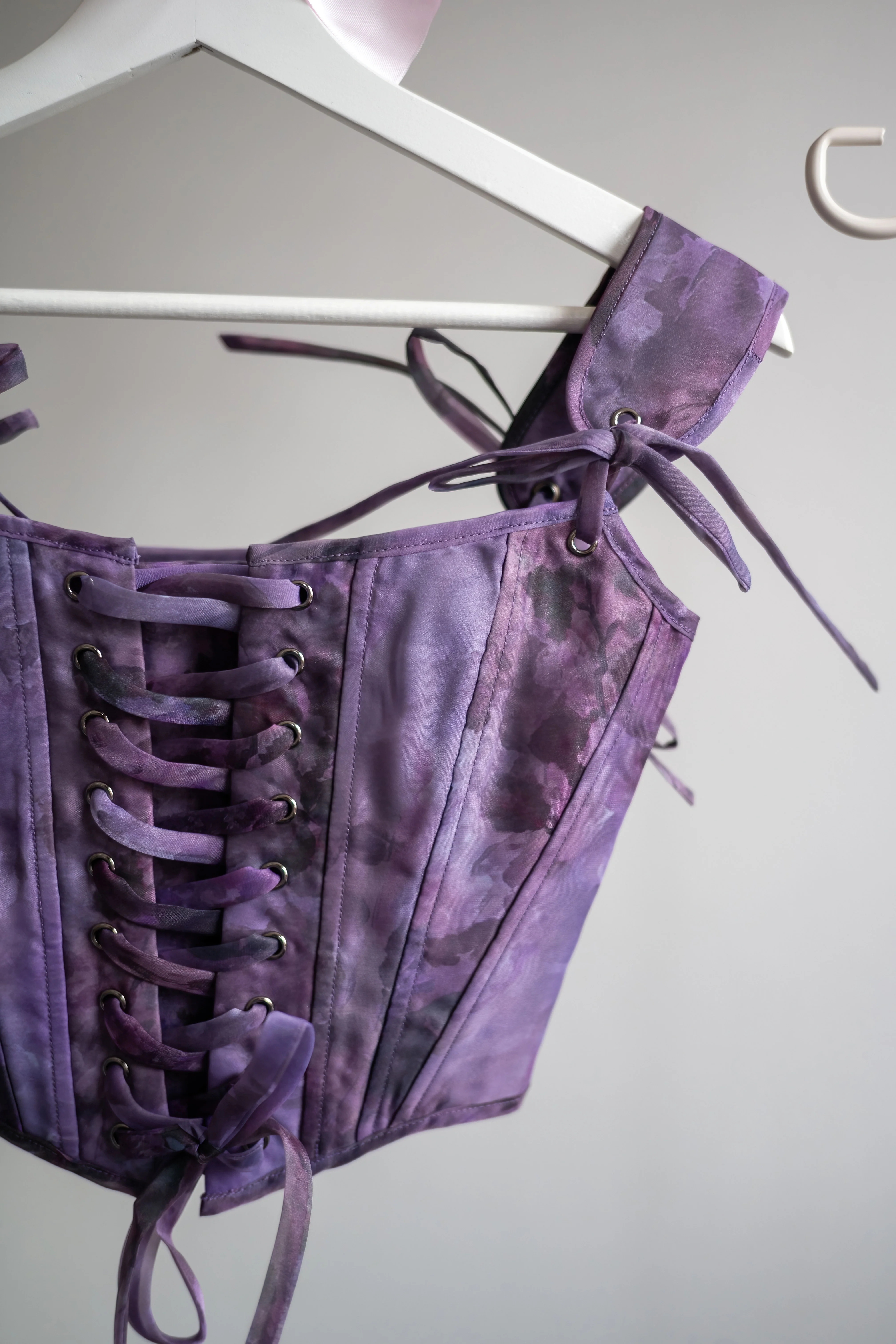 Midnight Rose Thisbe Corset - Image 17