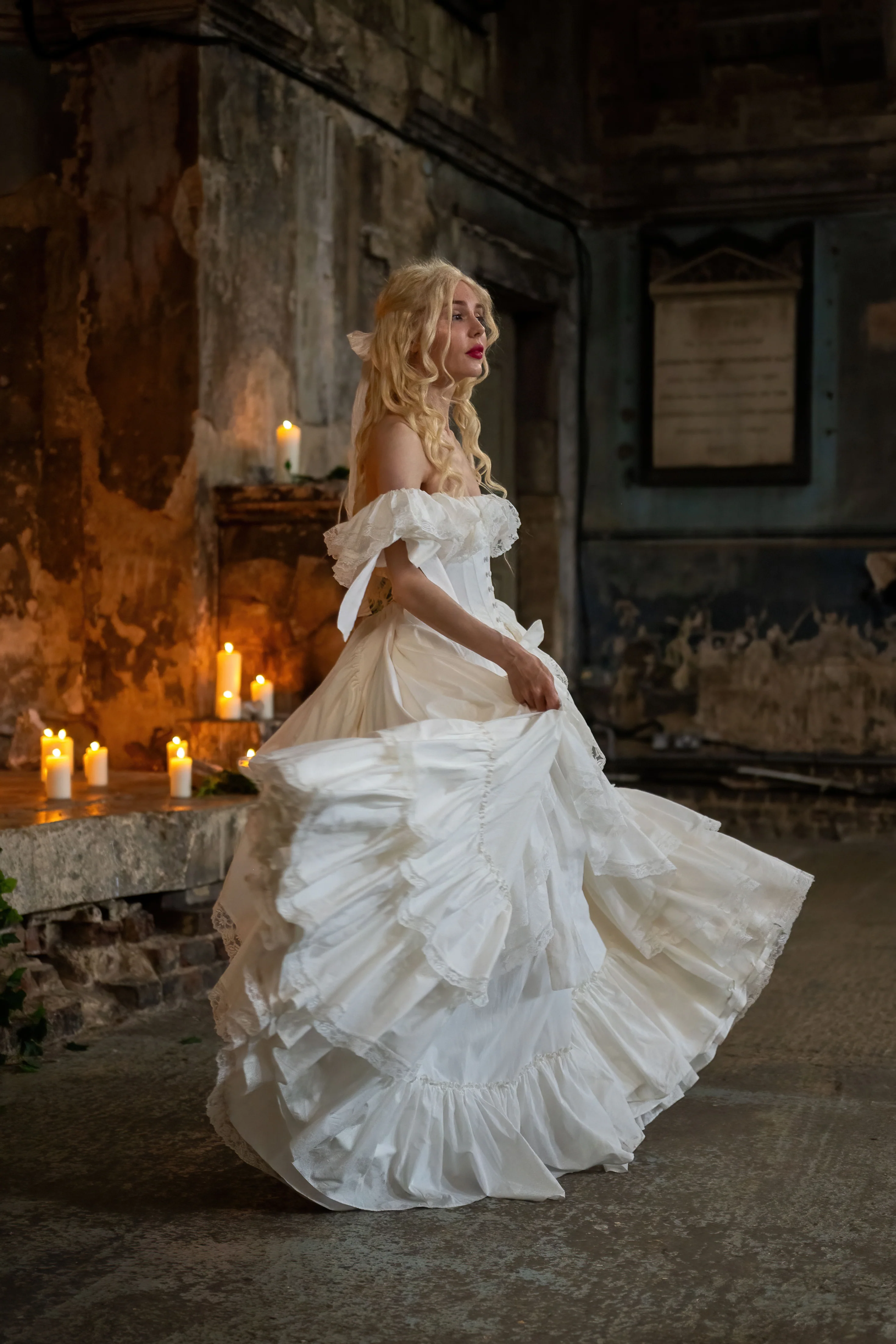 Miss Daae Bridal Gown - Image 20
