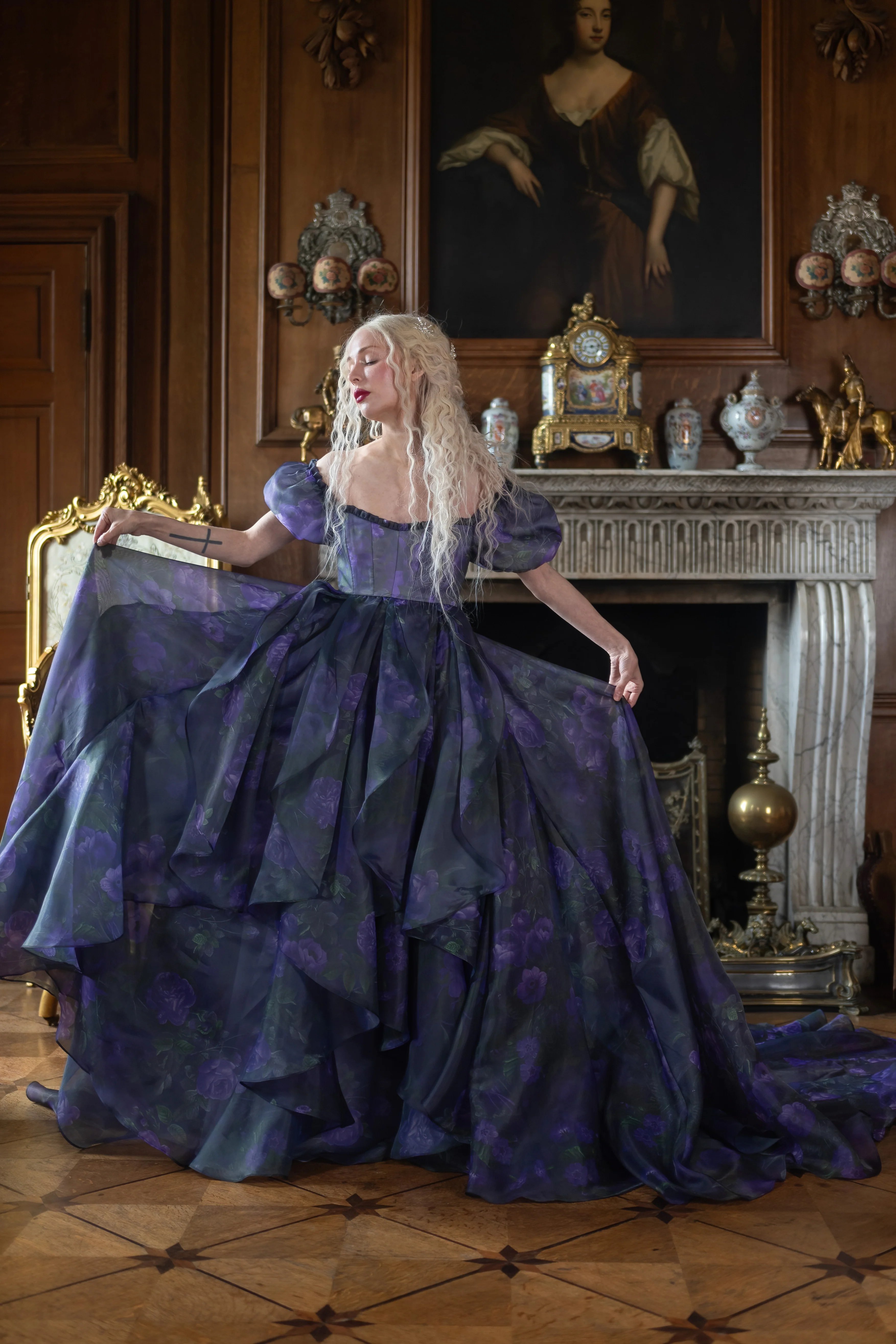 Moonlight Sonata Renaissance Gown - Image 14