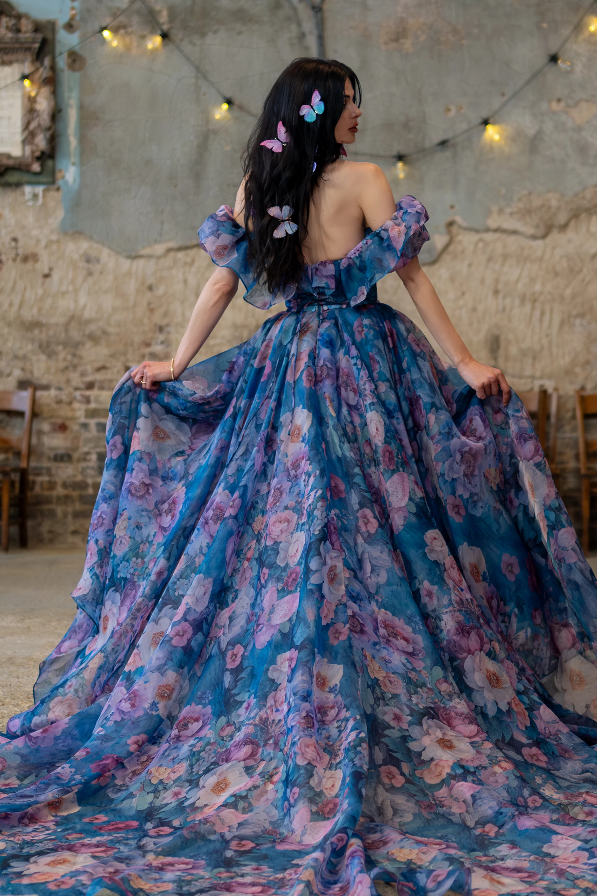Naiad Fairytale Gown - Image 7