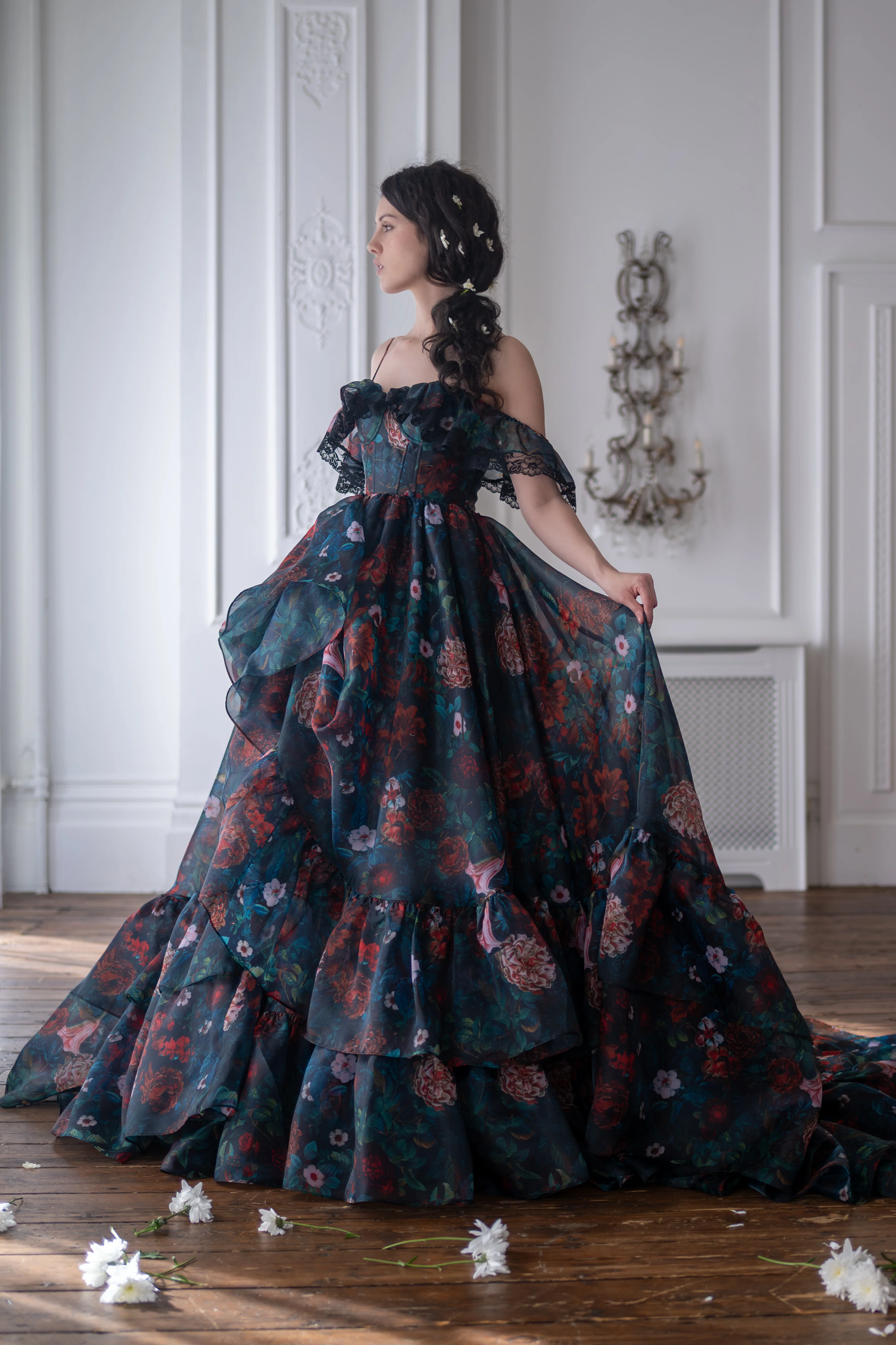 Obsidian Bower Guileless Gown - Image 8