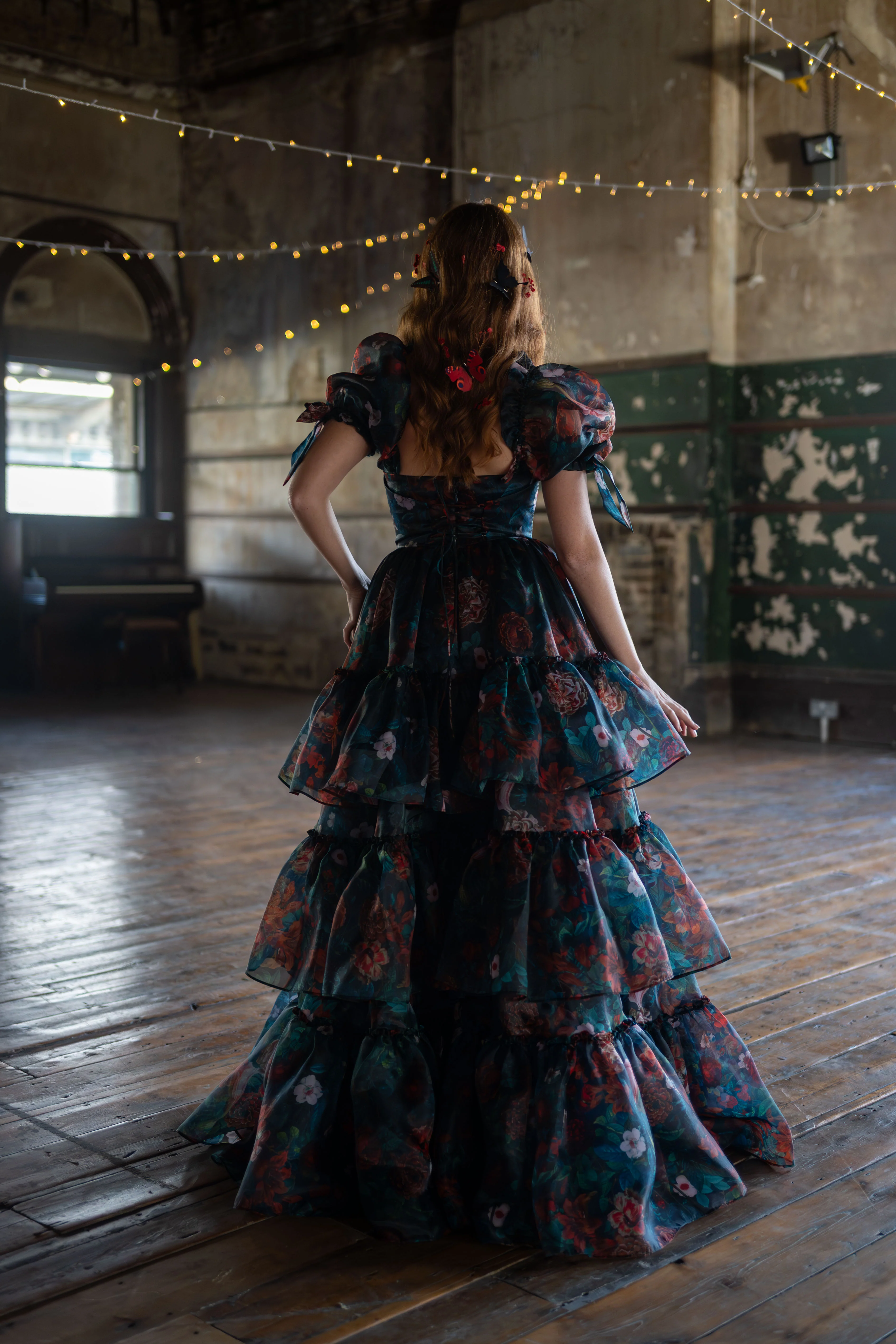 Obsidian Bower Mademoiselle Gown - Image 15