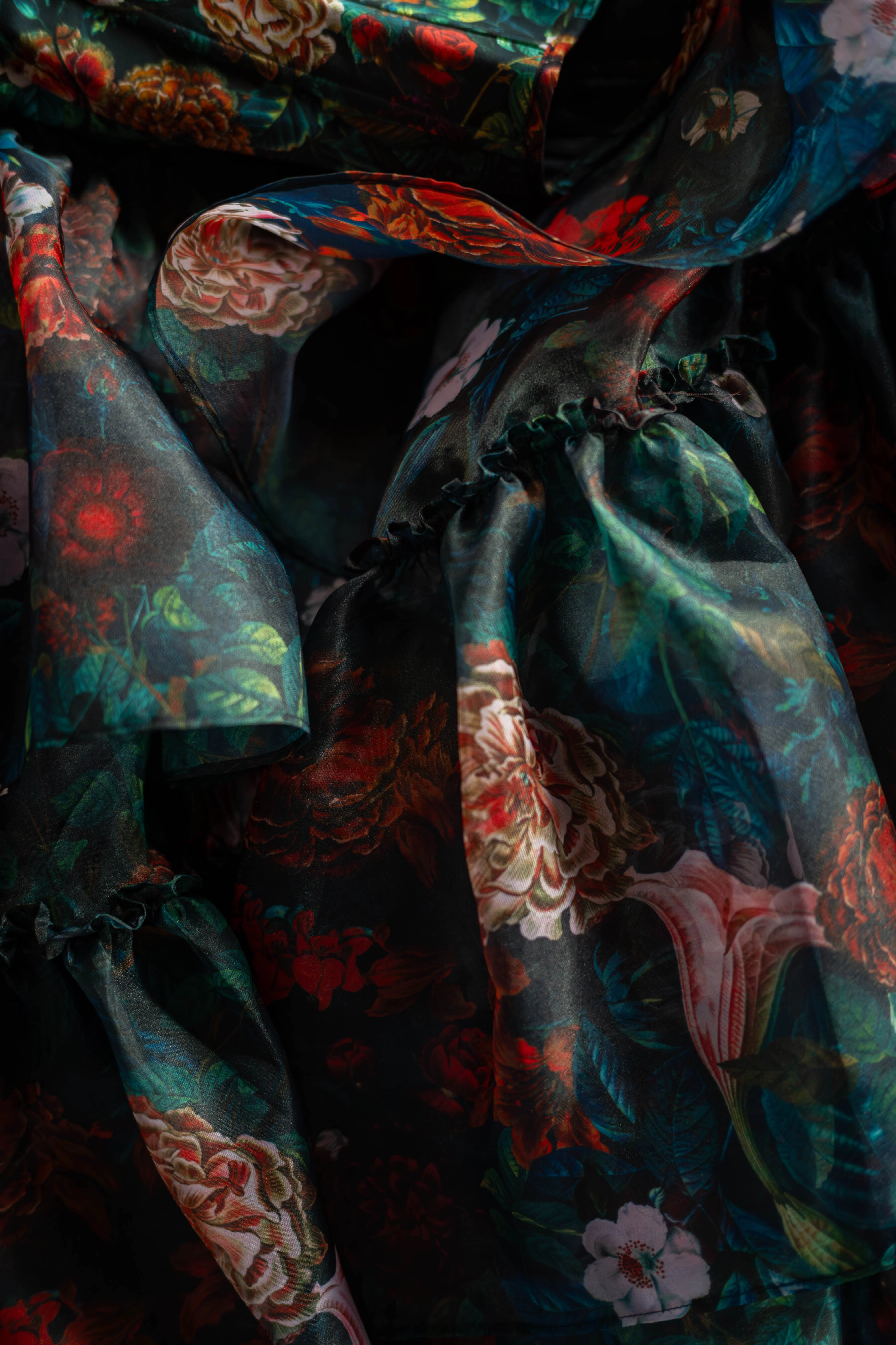 Obsidian Bower Mademoiselle Gown - Image 7
