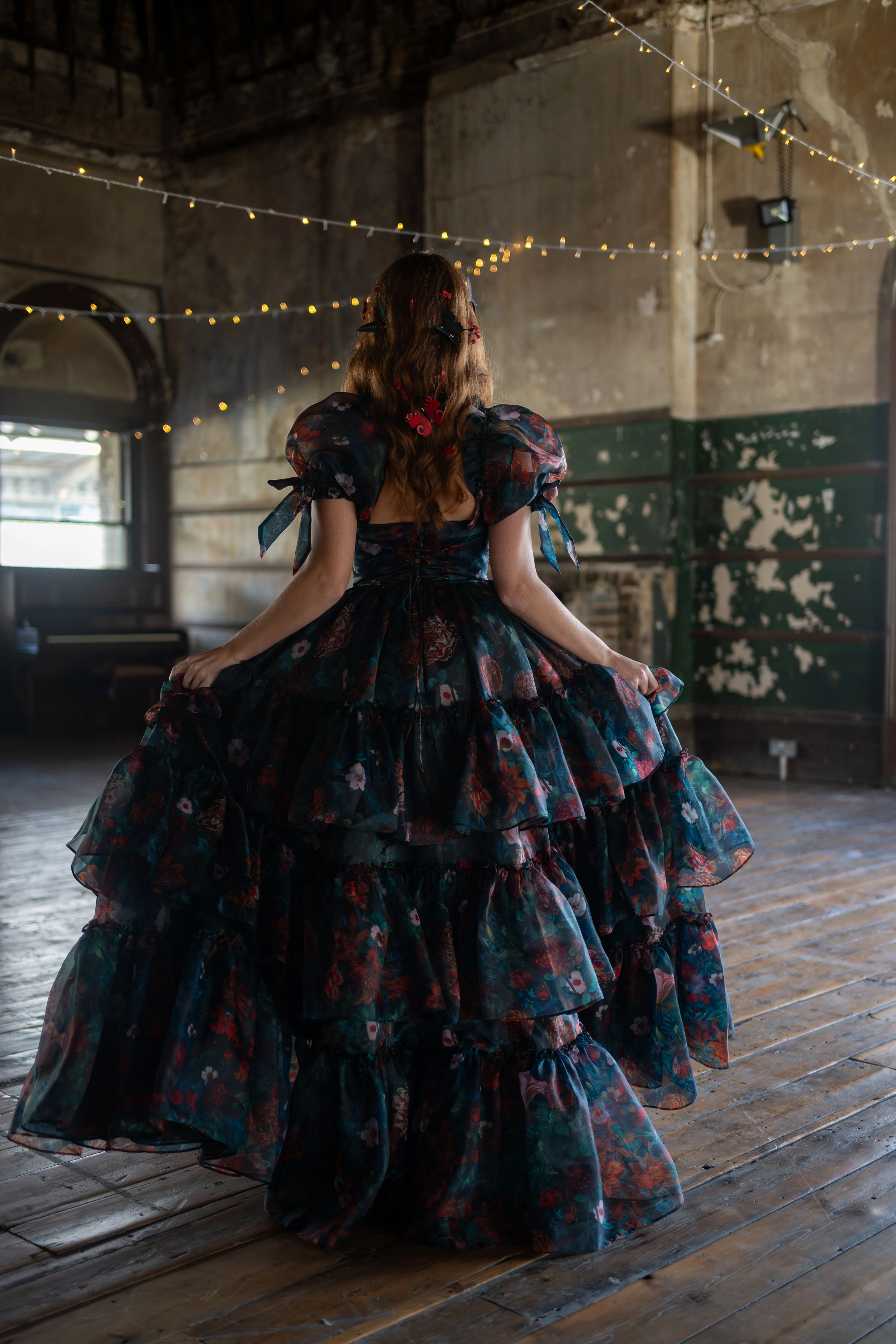 Obsidian Bower Mademoiselle Gown - Image 9