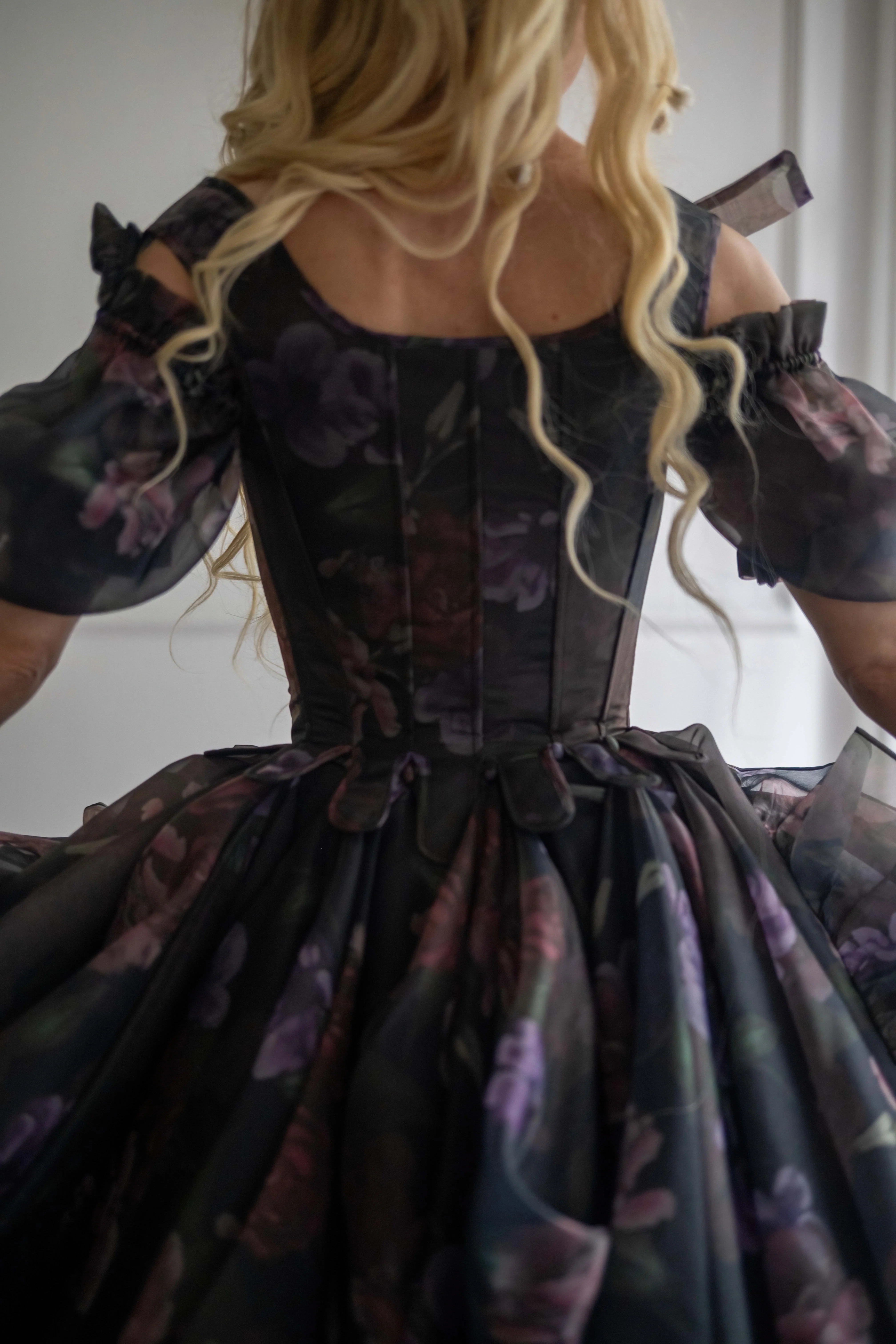 Odile's Triumph Medici Corset - Image 15