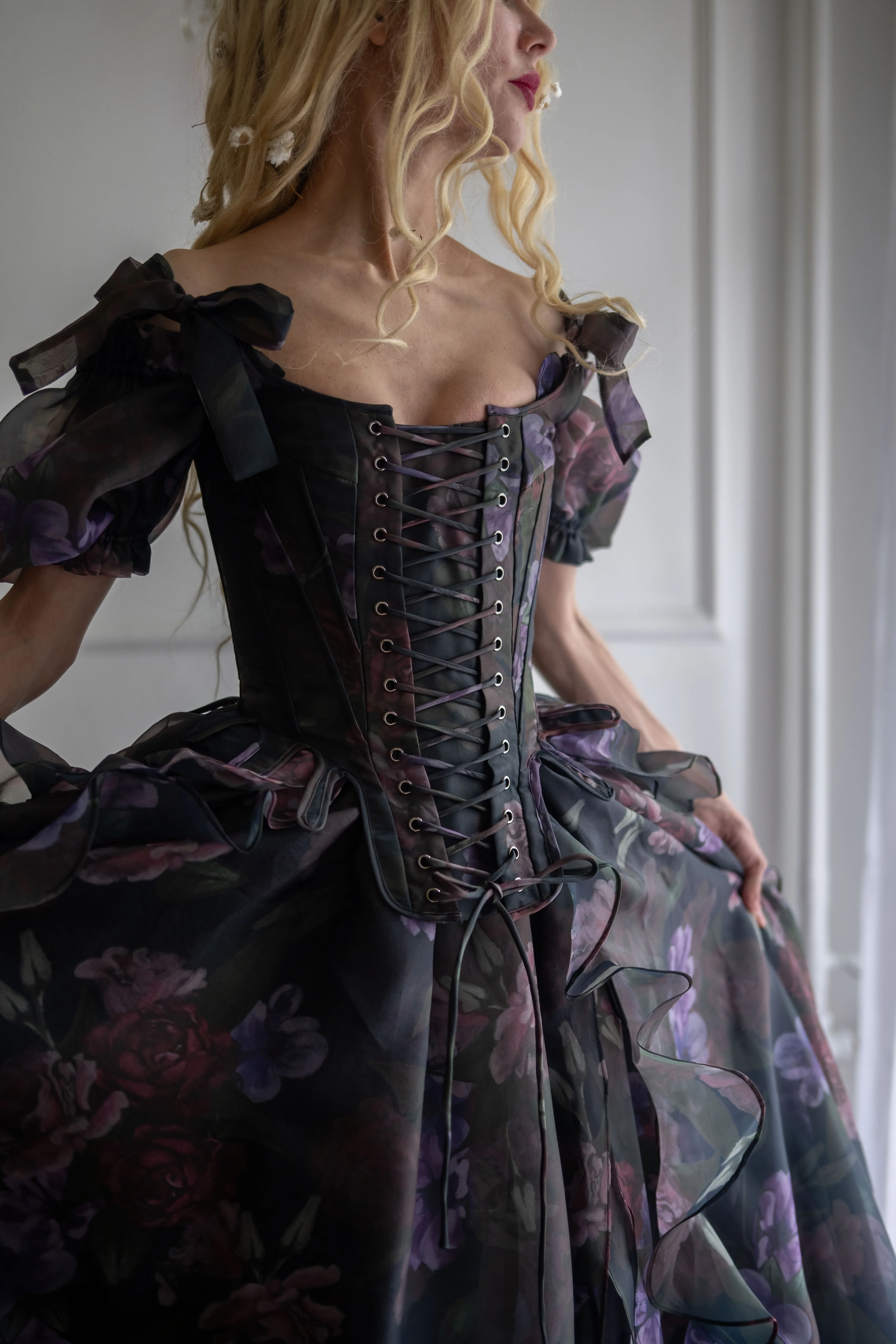 Odile's Triumph Medici Corset - Image 3