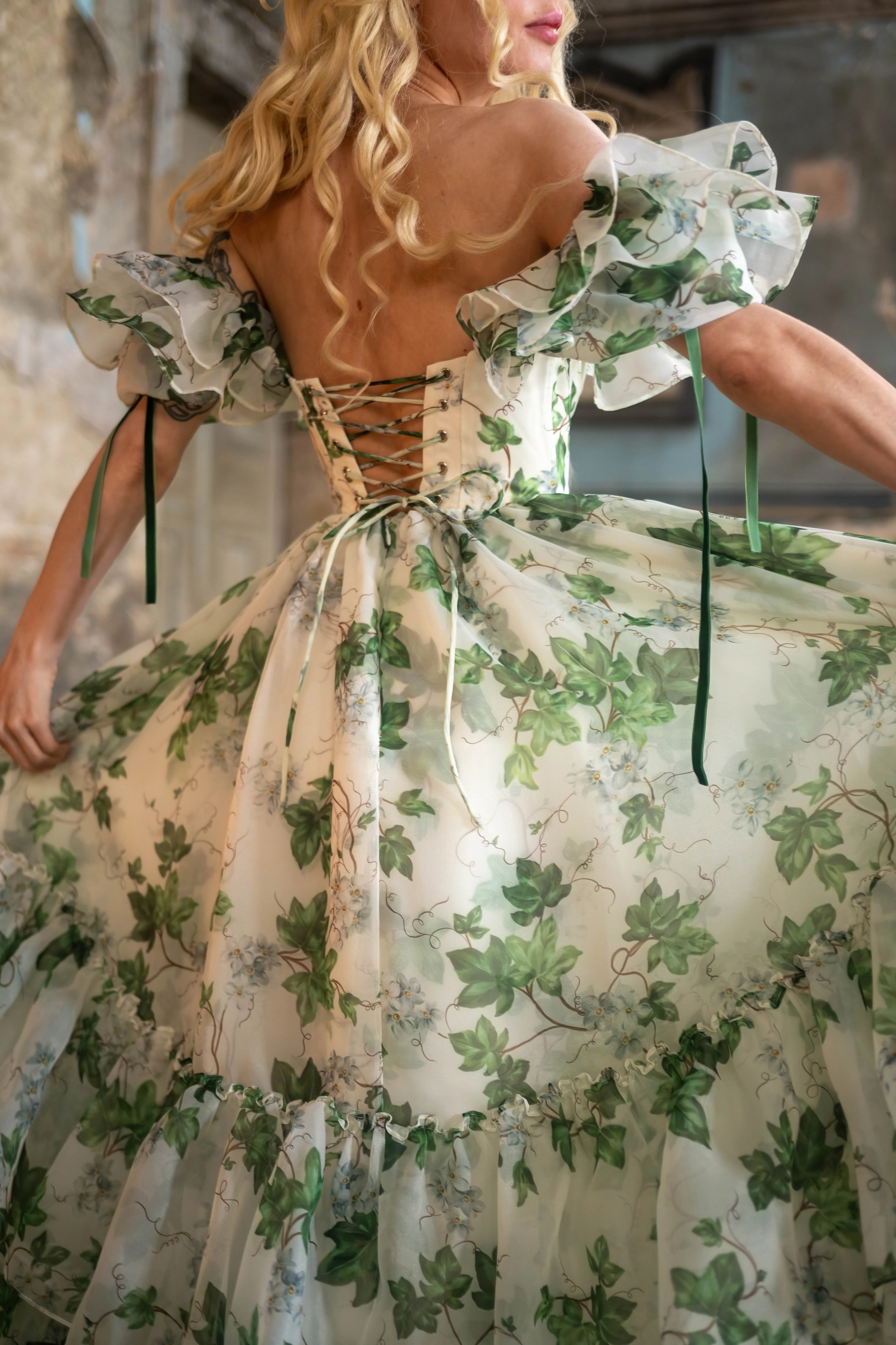 Poison Ivy Persephone Gown - Image 12