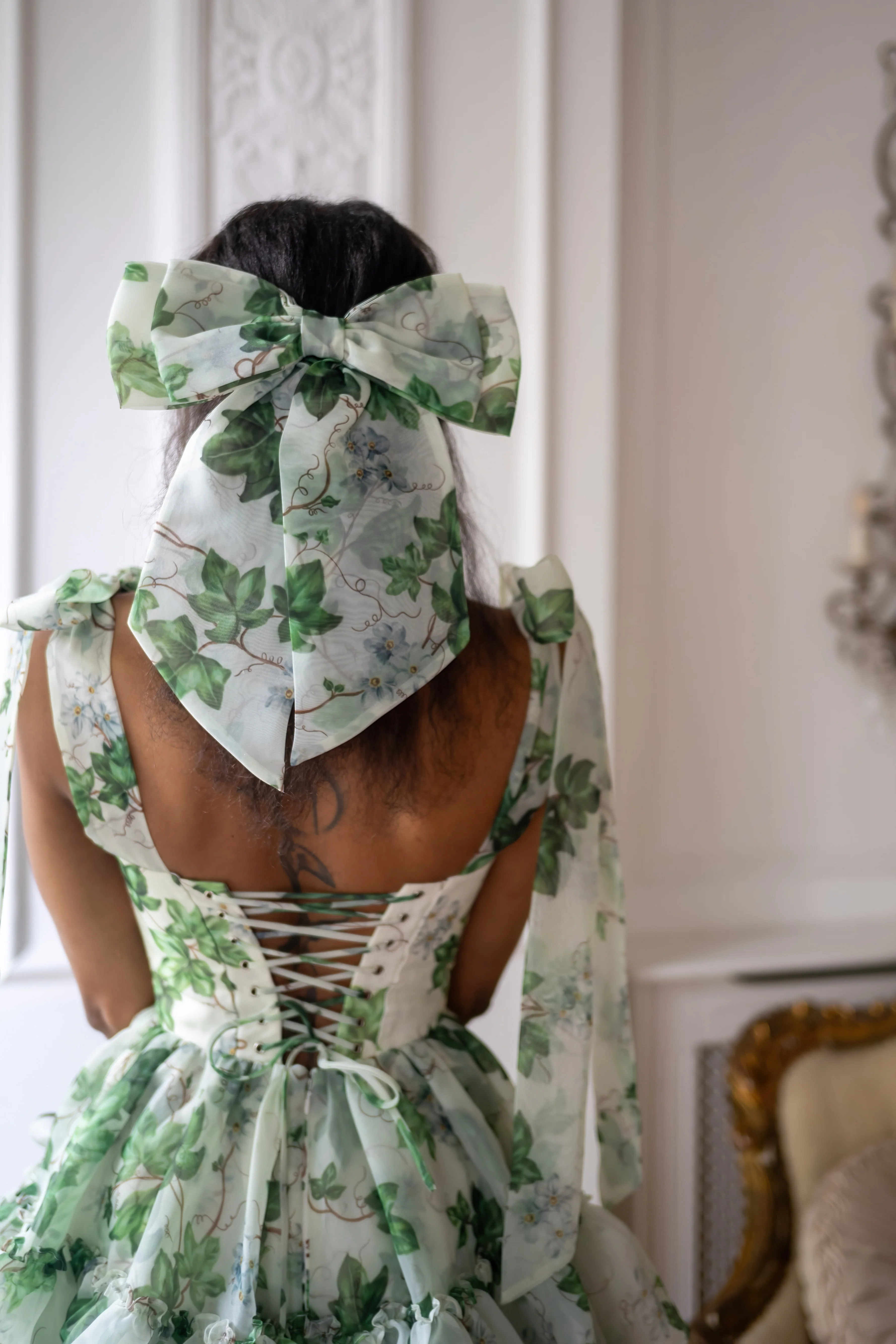 Poison Ivy Winged Hairbow - Image 4