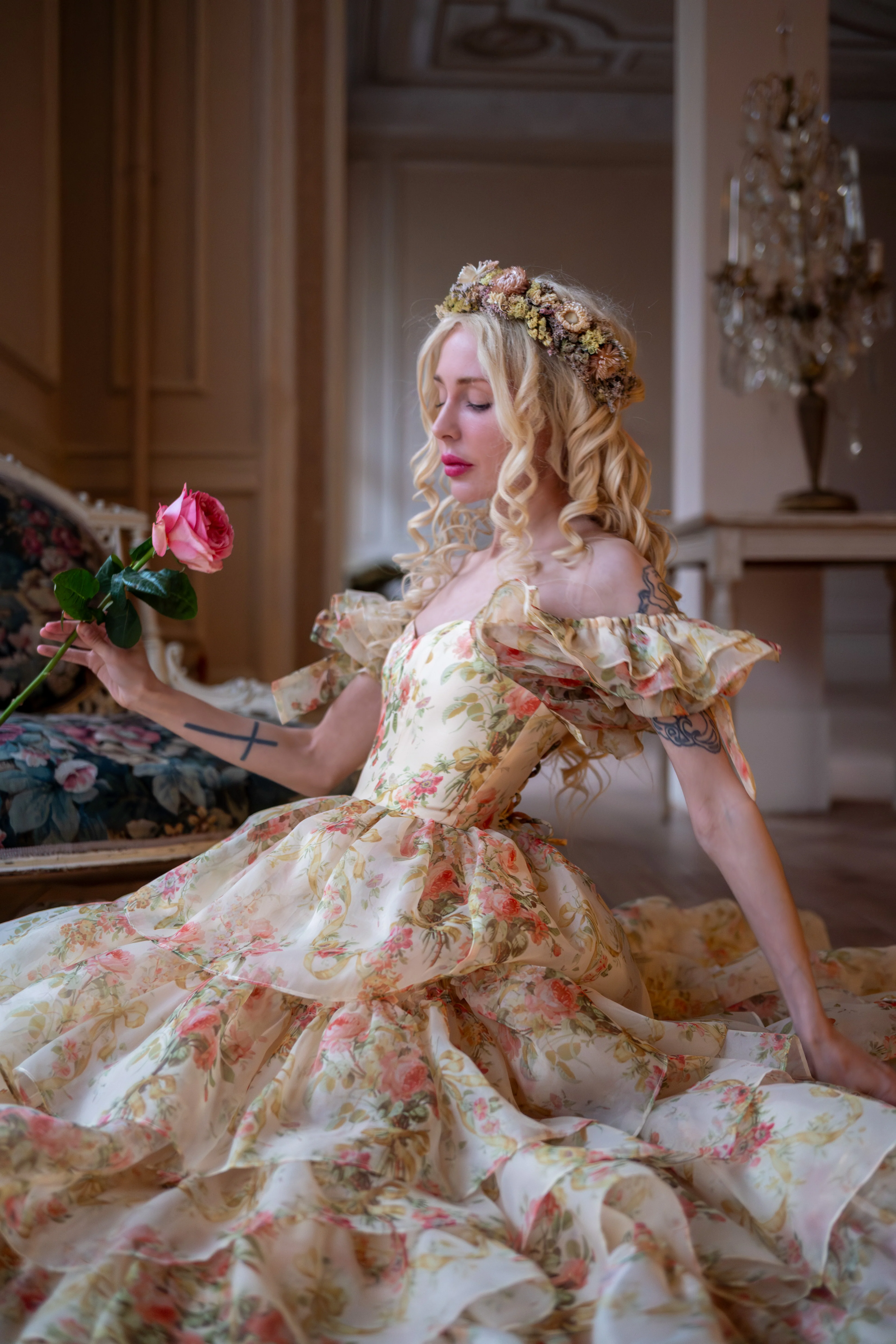 Queen Alexandra Debutante Gown - Image 16