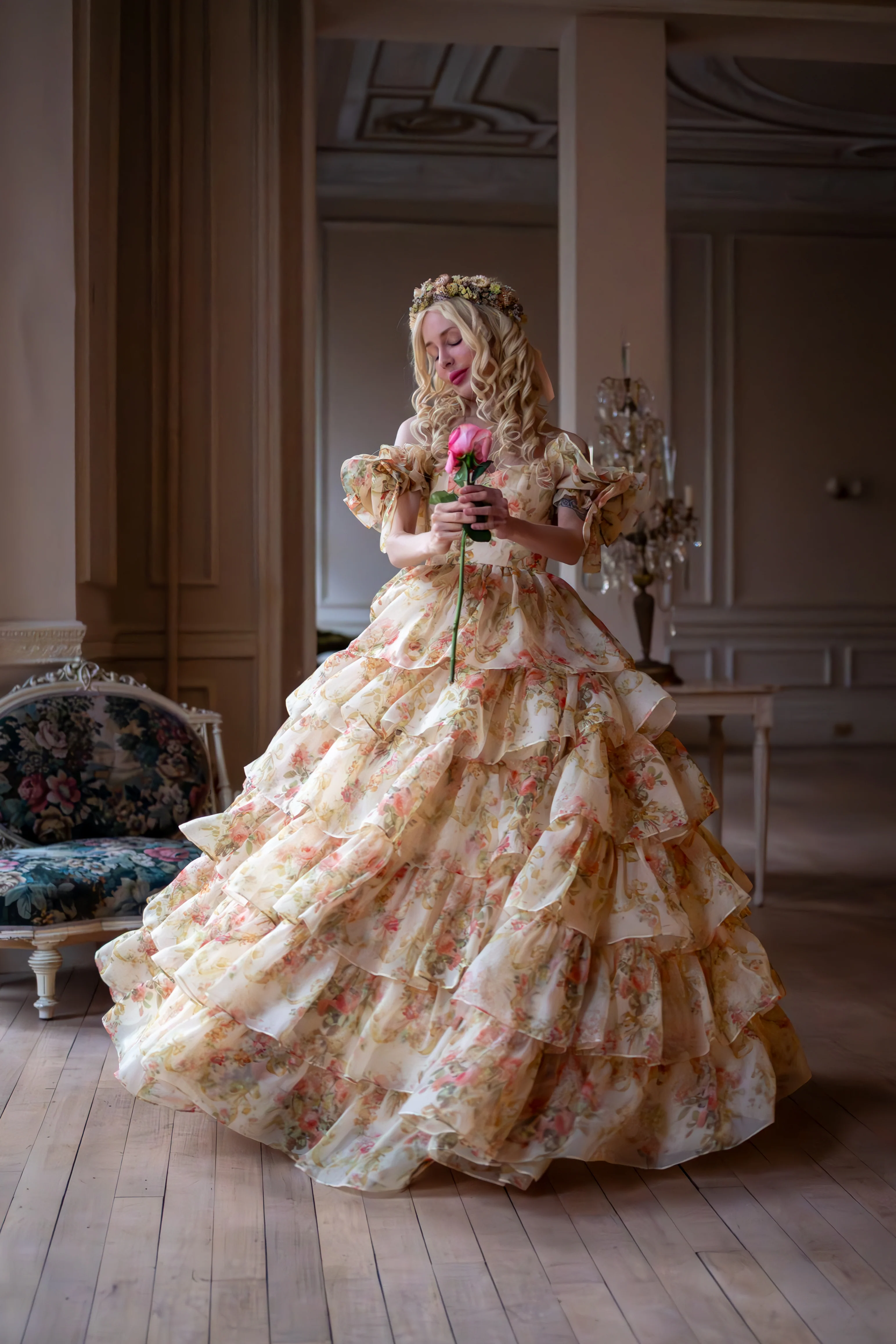 Queen Alexandra Debutante Gown - Image 8