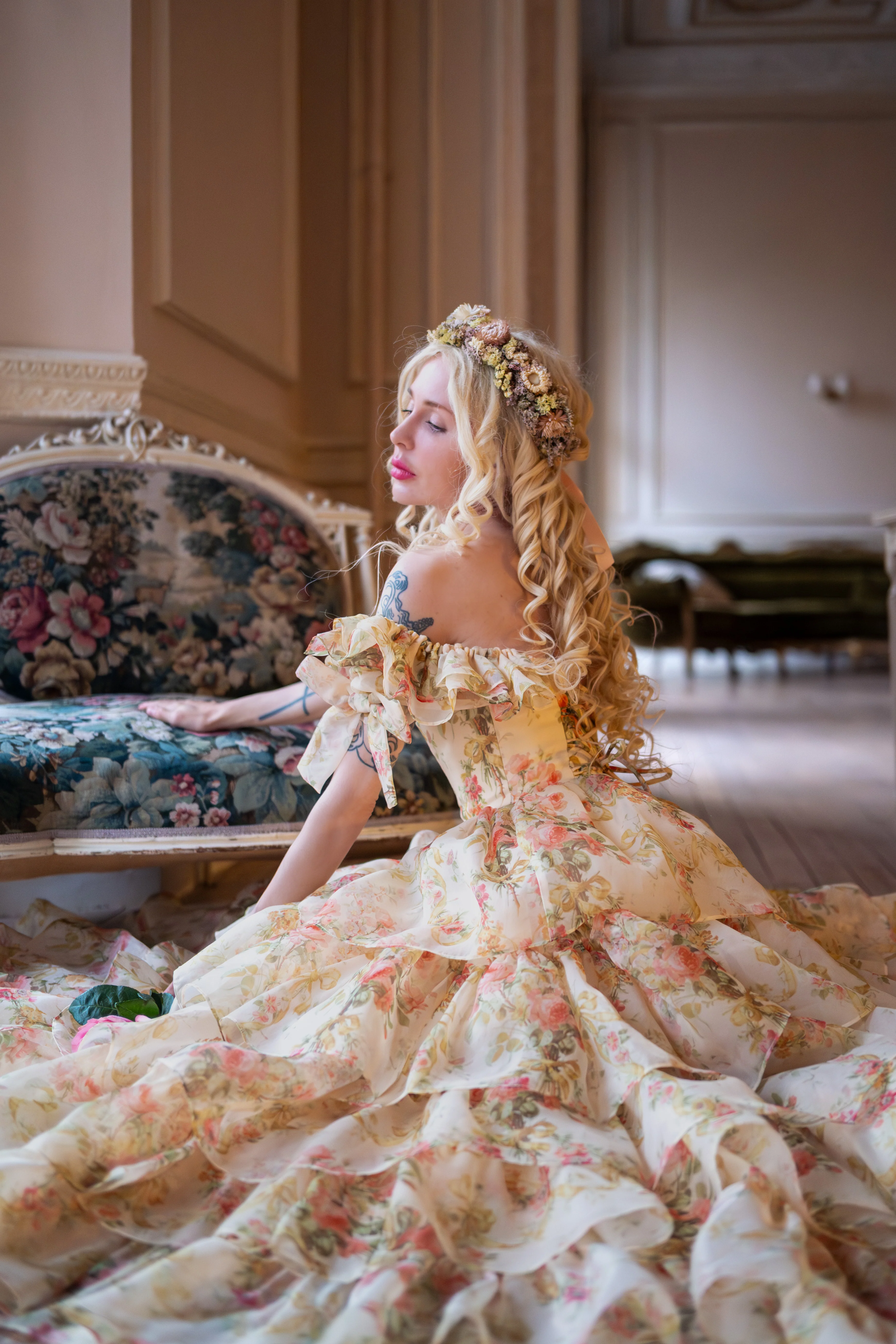 Queen Alexandra Debutante Gown - Image 9