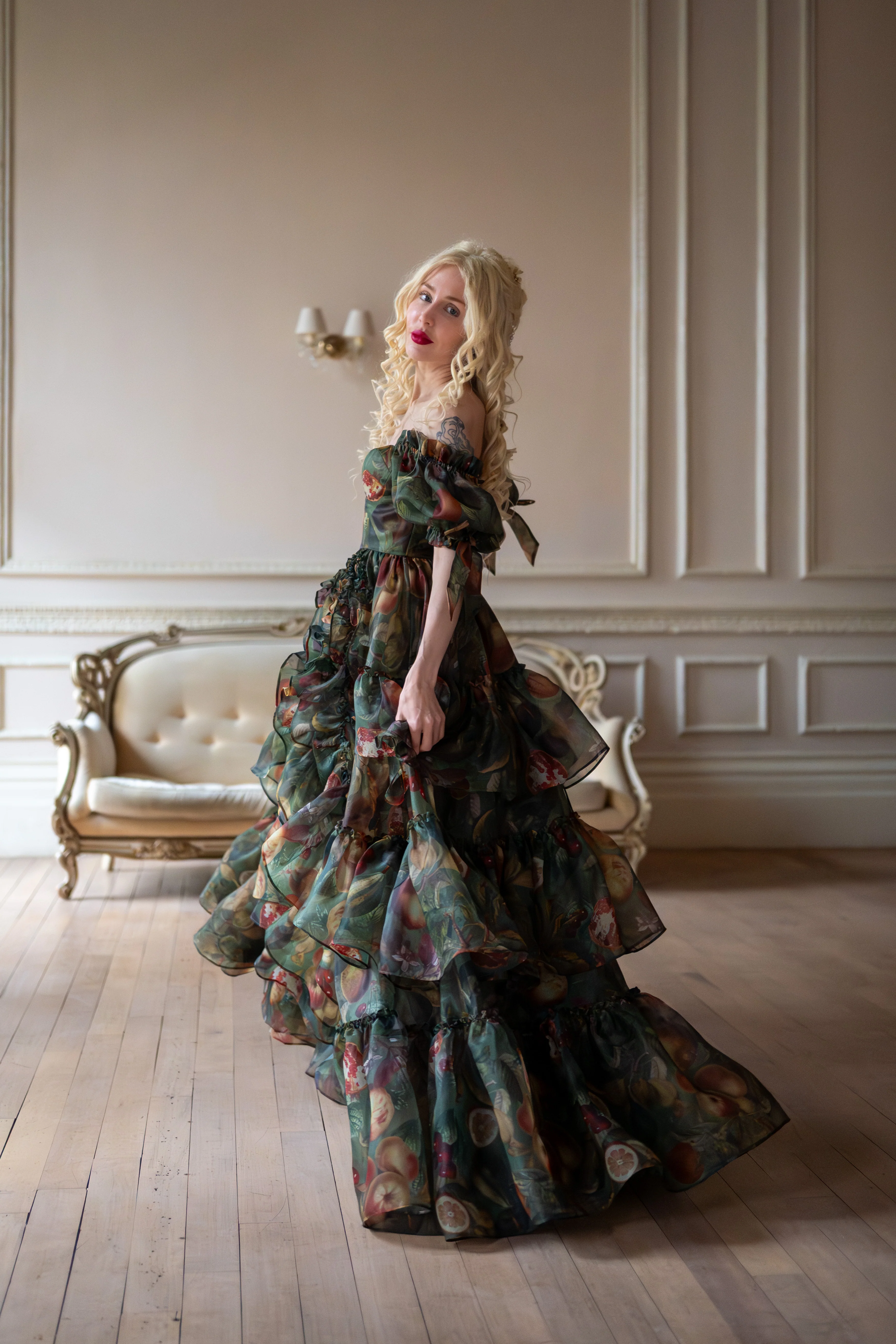 Renaissance Bounty Mademoiselle Gown - Image 15
