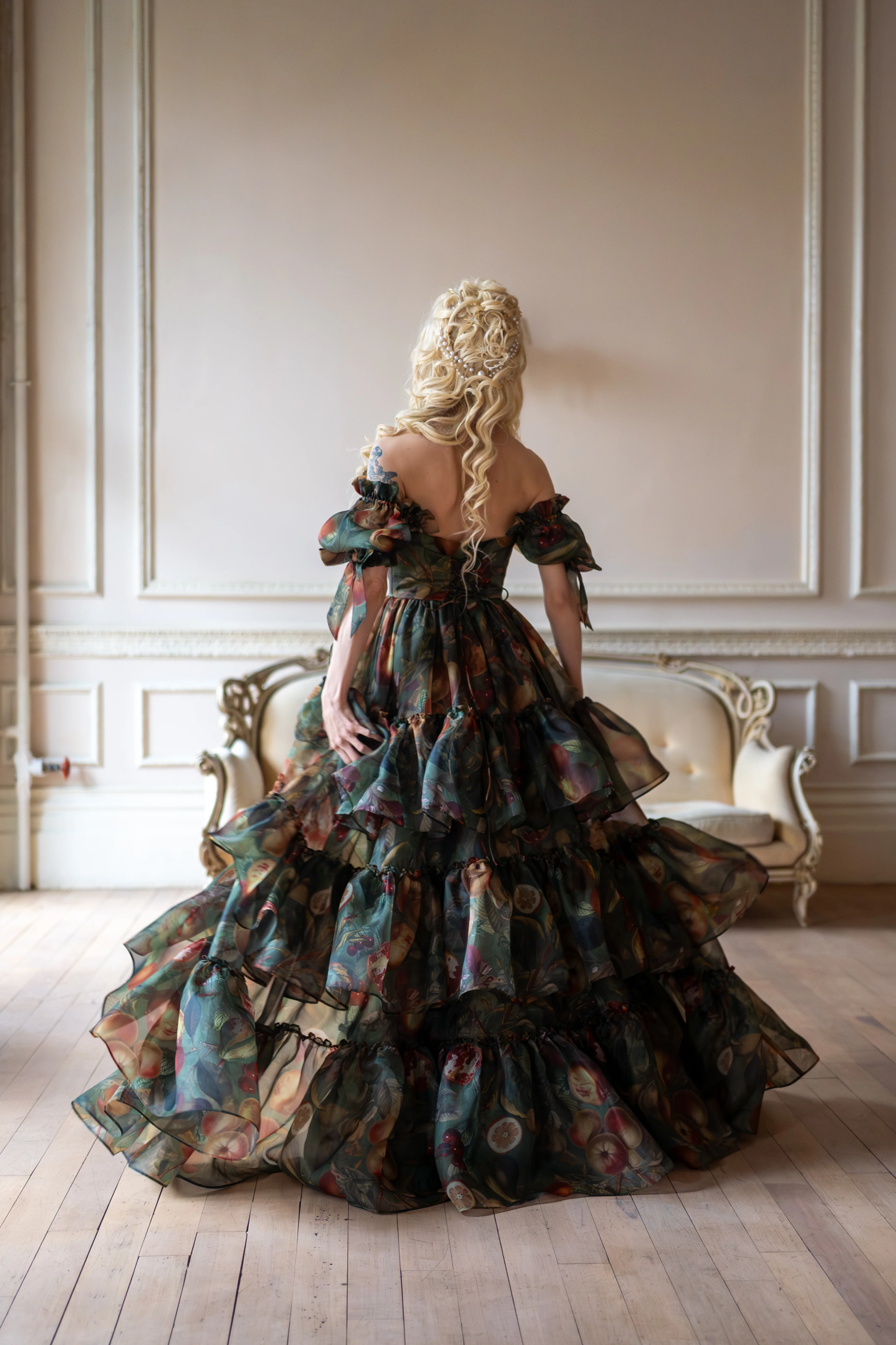 Renaissance Bounty Mademoiselle Gown - Image 4