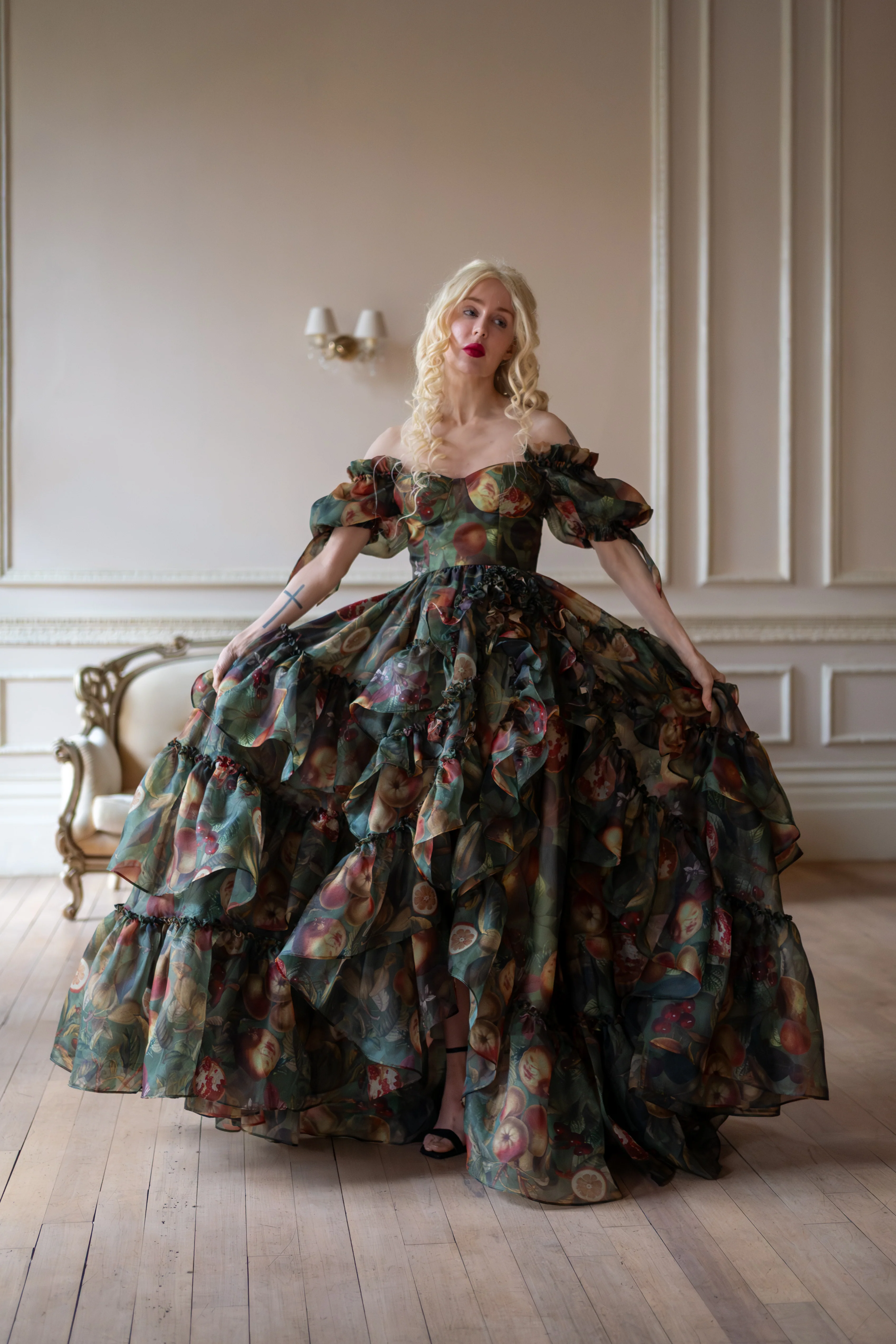 Renaissance Bounty Mademoiselle Gown - Image 8